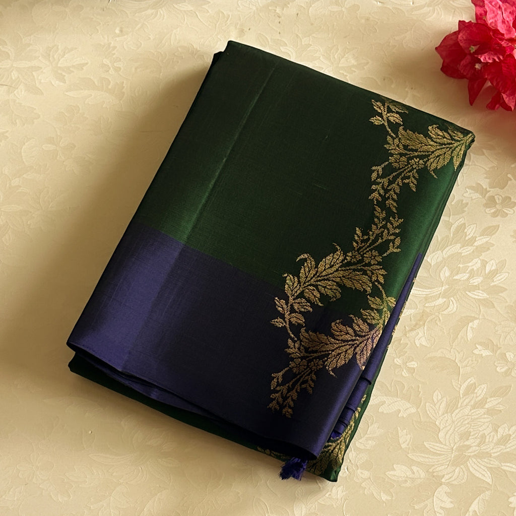 Emerald Green Woven Saree Royal Purple Pallu Antique Gold Zari