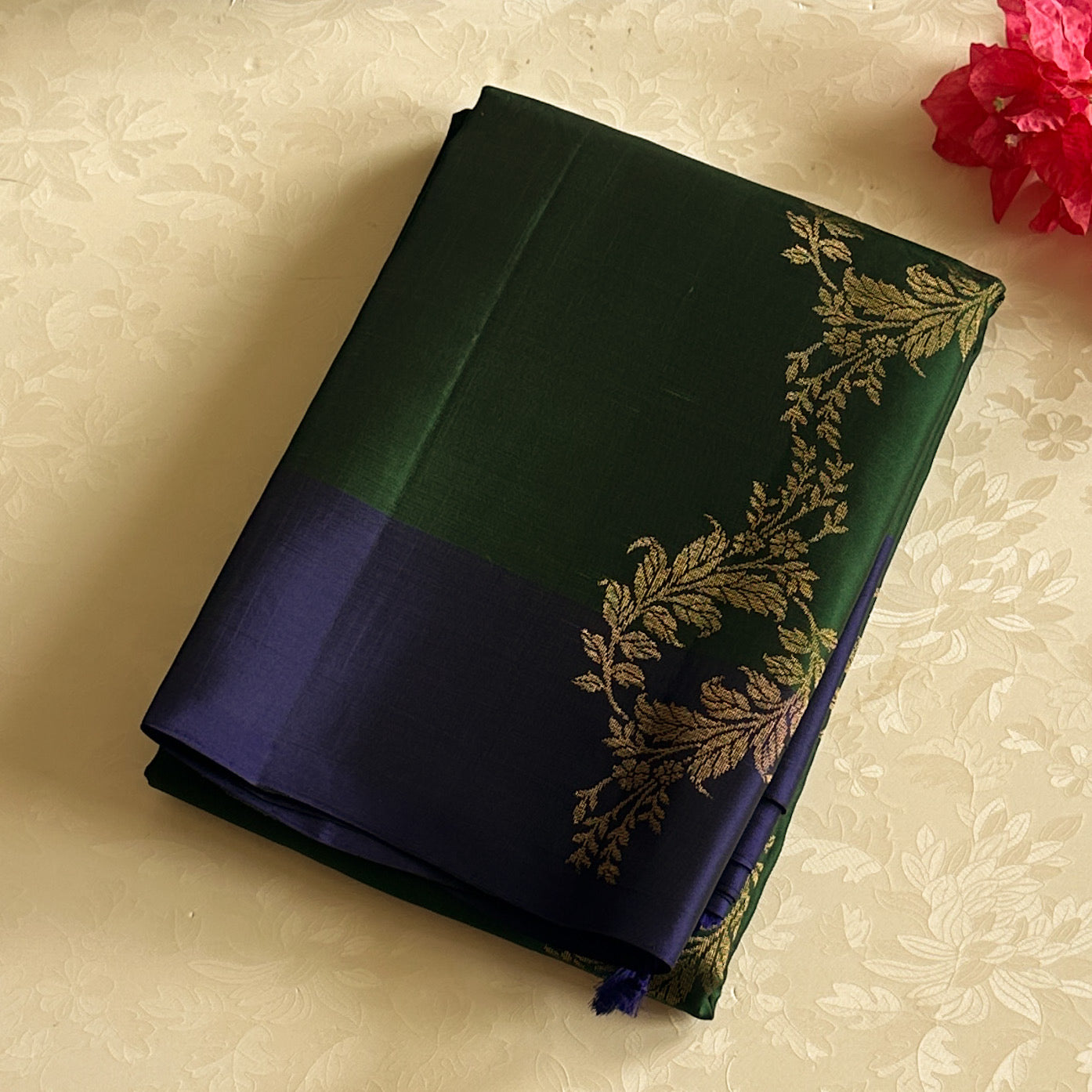 Emerald Green Woven Saree Royal Purple Pallu Antique Gold Zari