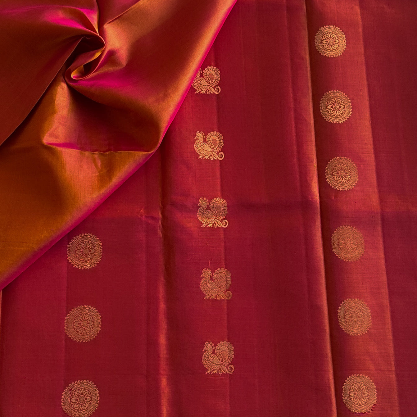 Magenta Saffron Gold Peacocks Geometric Pallu Traditional Wedding Saree Elegant