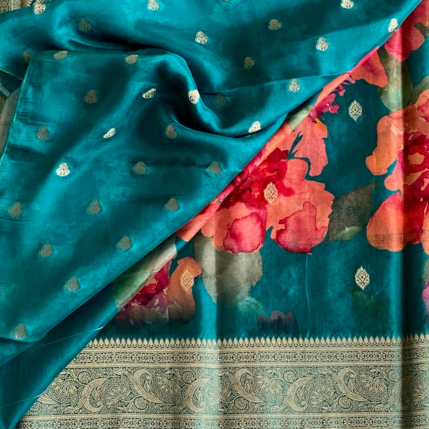 Teal Blue Soft Jute Silk Saree With Rani Pink Floral Pallu