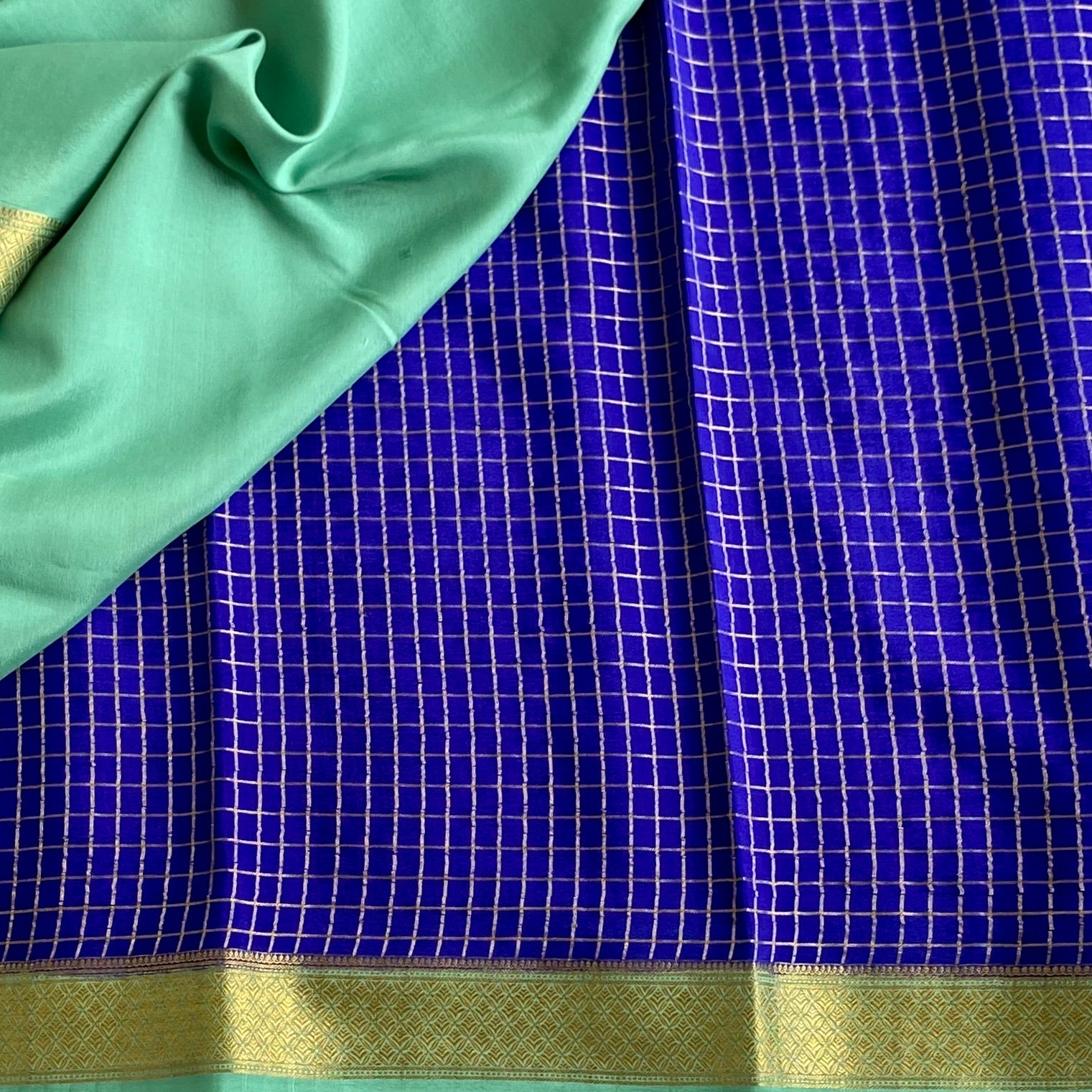 Royal Blue Mysore Crepe Silk Saree With Sea Green Contrast