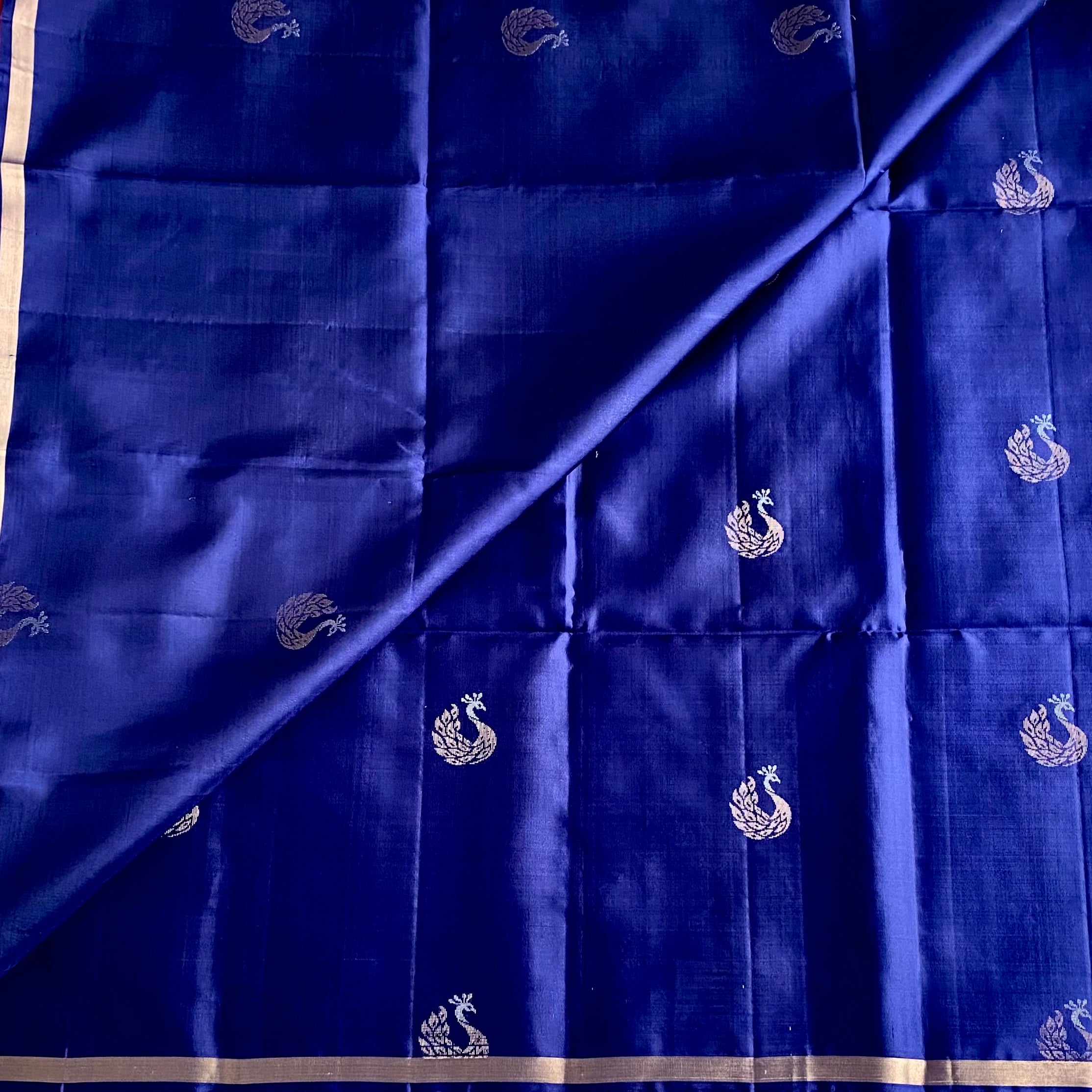 Midnight Blue Designer Pure Silk Saree With Rani Pink Pallu