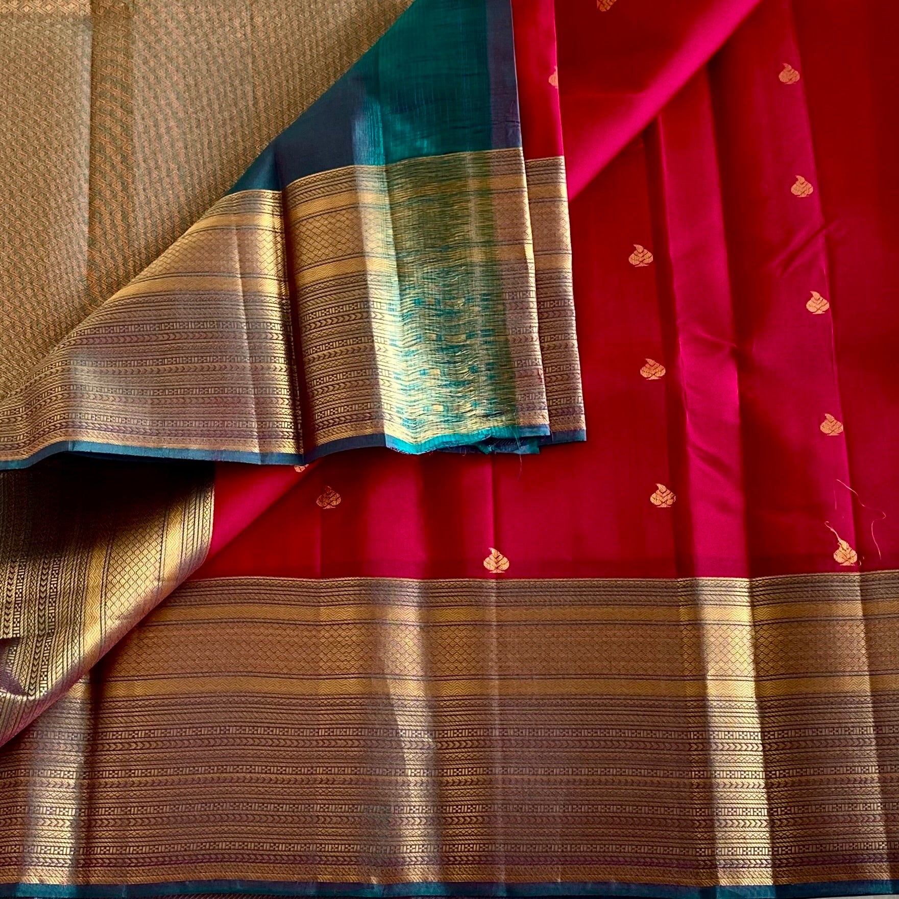 Cherry Pink Designer Pure Silk Saree With Turquoise Blue Pallu And Teal Border