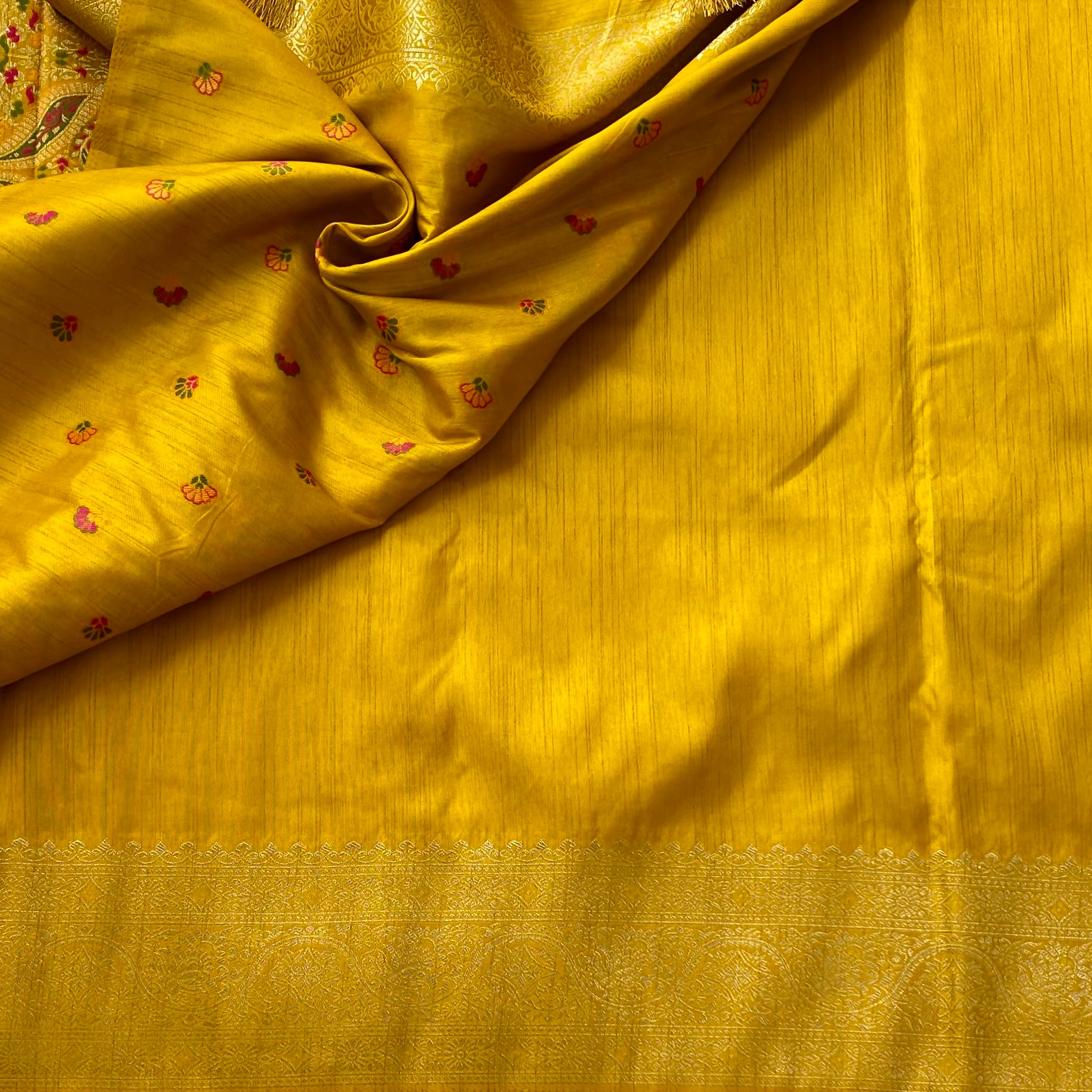 Mustard Woven Saree With Gold Zari Paisley Pallu For Weddings