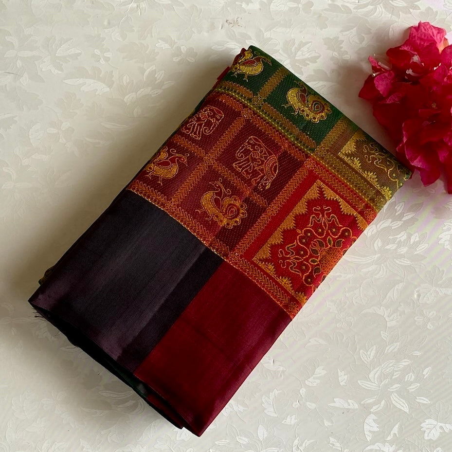 Regal Checkered Odisha Weave Kanjeevaram Pure Zari Silk Saree With Deep Maroon Pallu