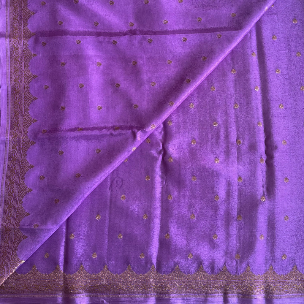 Orchid Purple Saree Gold Brocade Pallu Scalloped Border Elegant Traditional