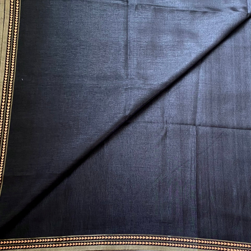 Charcoal Gold Border Handloom Saree Elegant Striped Pallu Traditional Occasion