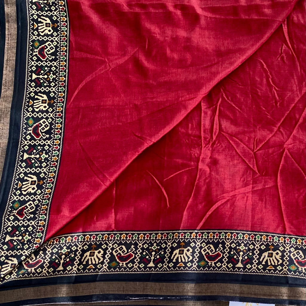 Magenta Black Pallu Saree Woven Border Bird Motif Ethnic Design