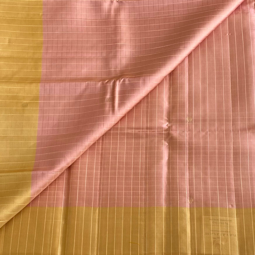Blush Pink Checkered Pure Silk With Antique Gold Borders & Pallu