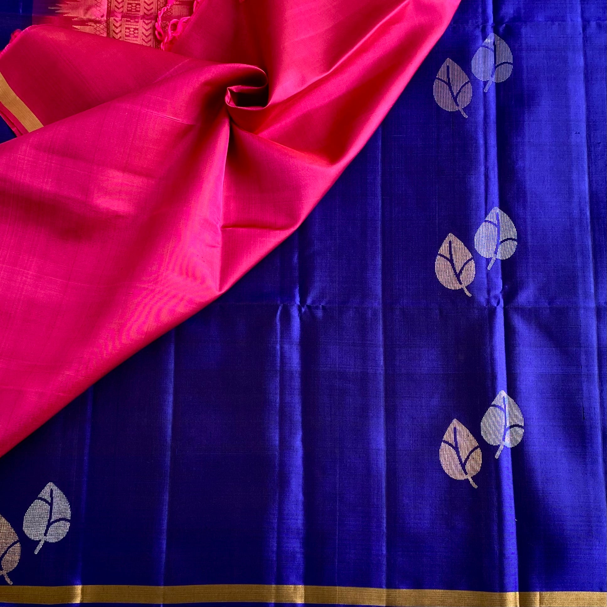 Royal Blue Designer Pure Silk Saree With Rani Pink Pallu