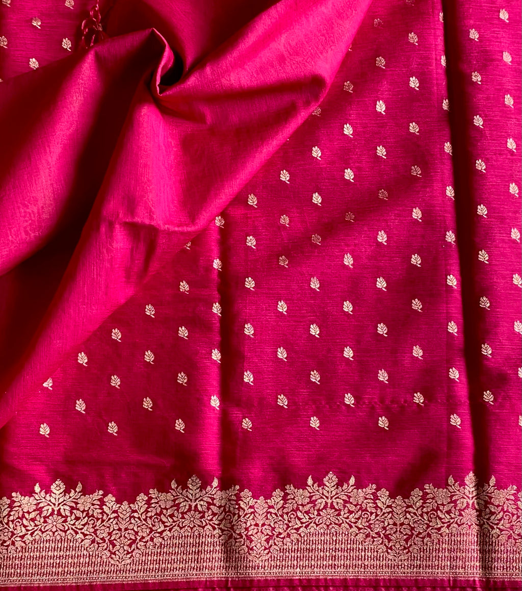 Fuchsia Silk Saree With Gold Brocade Border And Tassel Pallu