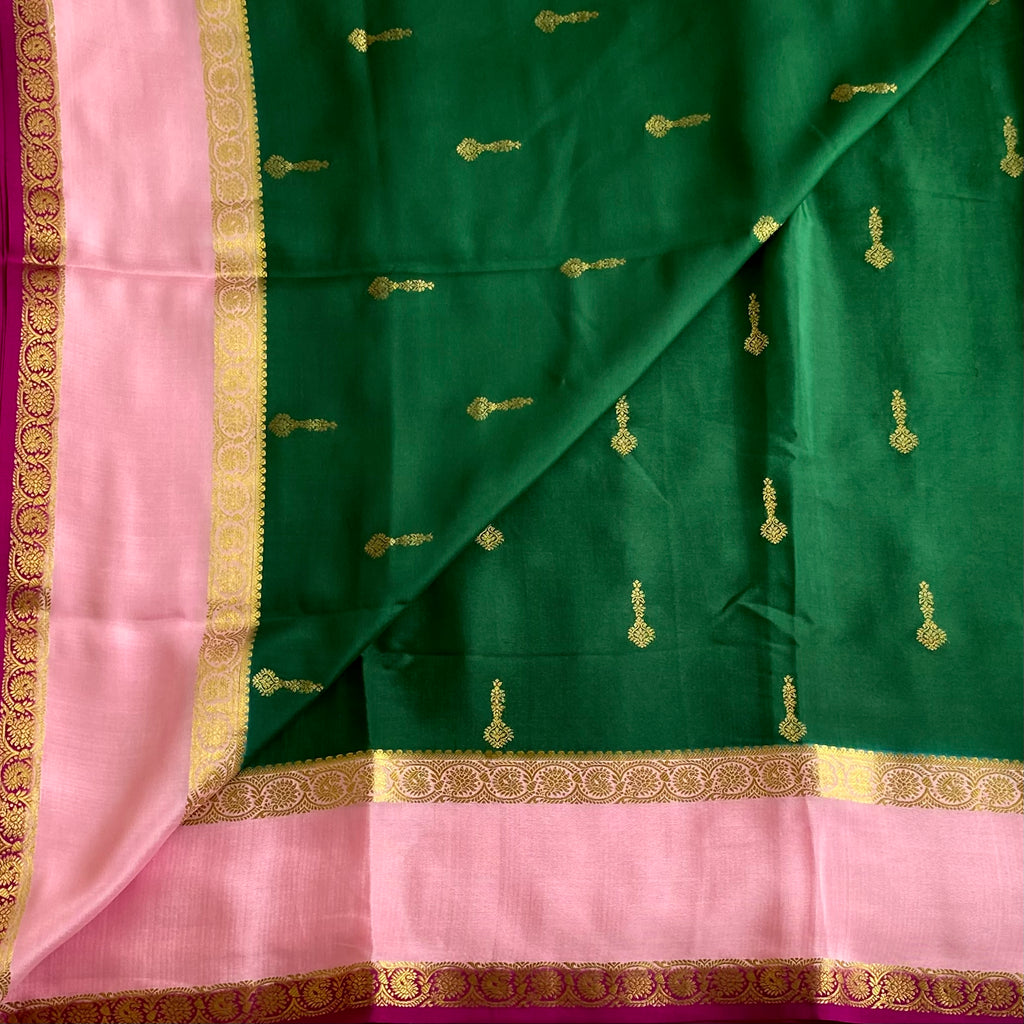Emerald Green Mysore Crepe Silk Saree With Pastel Pink Pallu