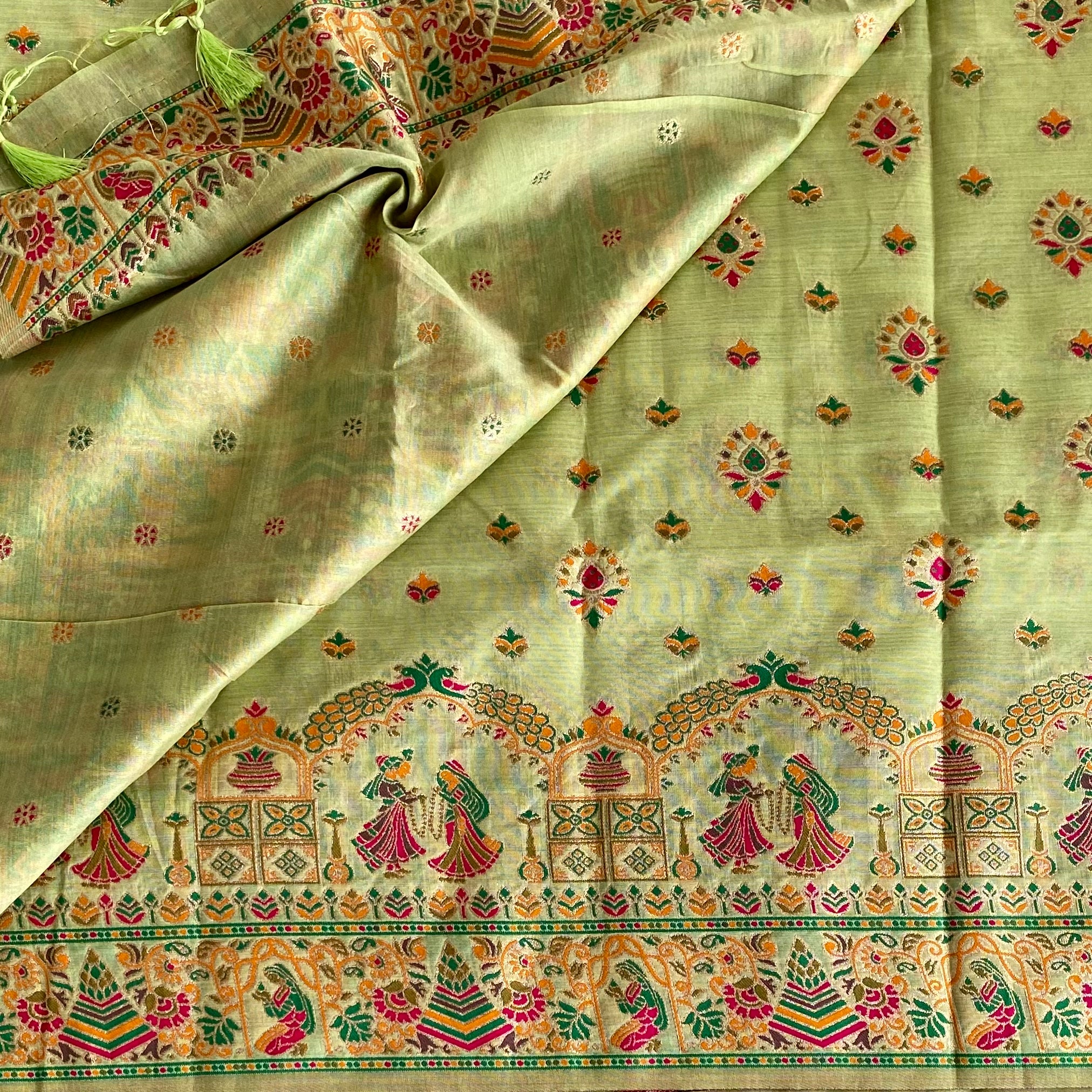 Pistachio Green Soft Tussar Silk Saree With Rani Pink Pallu