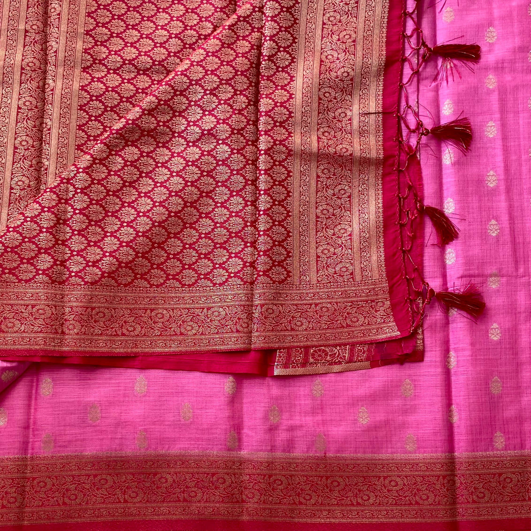 Fuchsia Pink Saree Gold Zari Floral Jaal Pallu Tassel Border