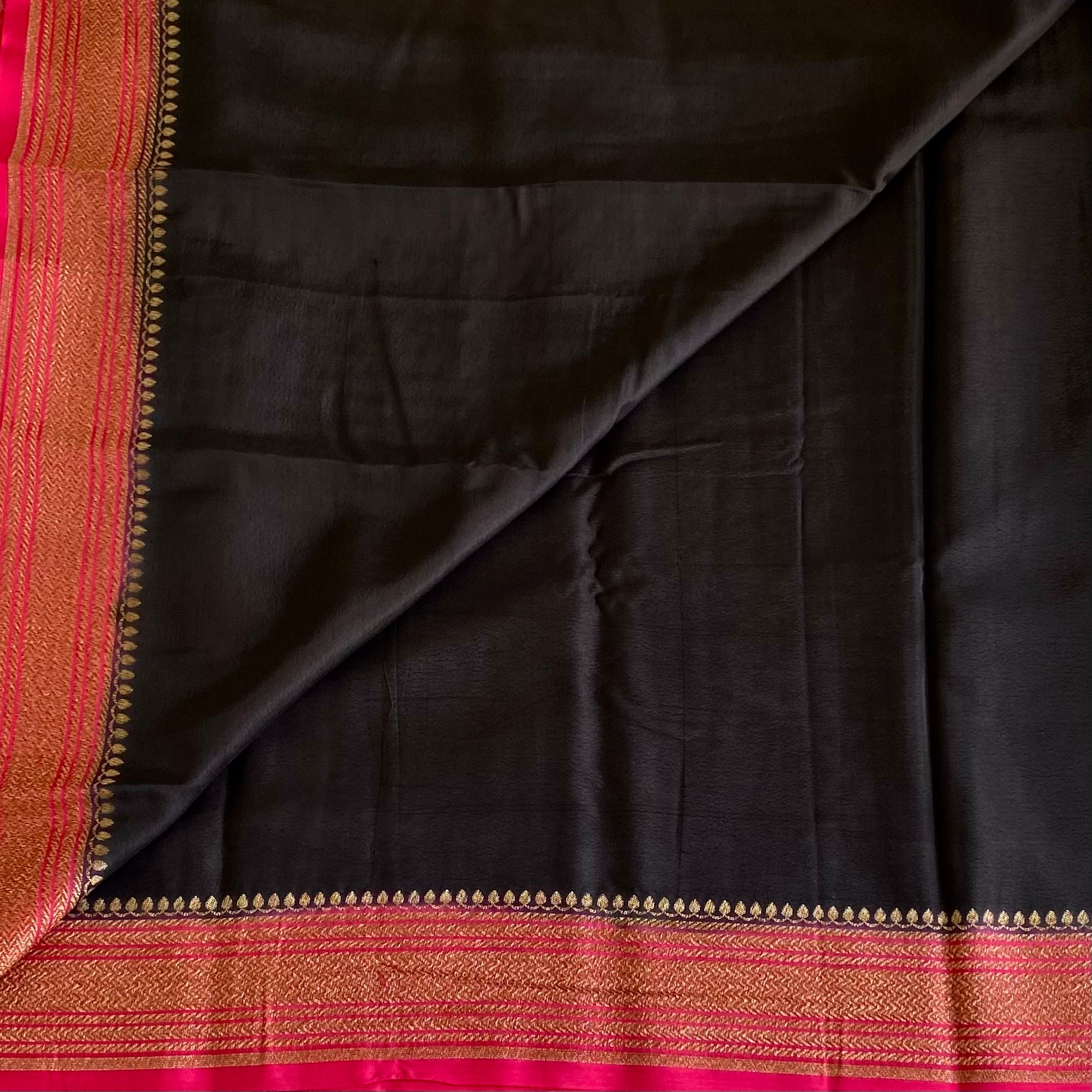 Jet Black Banarasi Crepe Silk Saree With Rani Pink Pallu