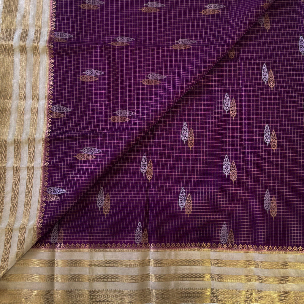 Royal Purple Silk Saree Antique Gold Pallu Zari Border Paisley
