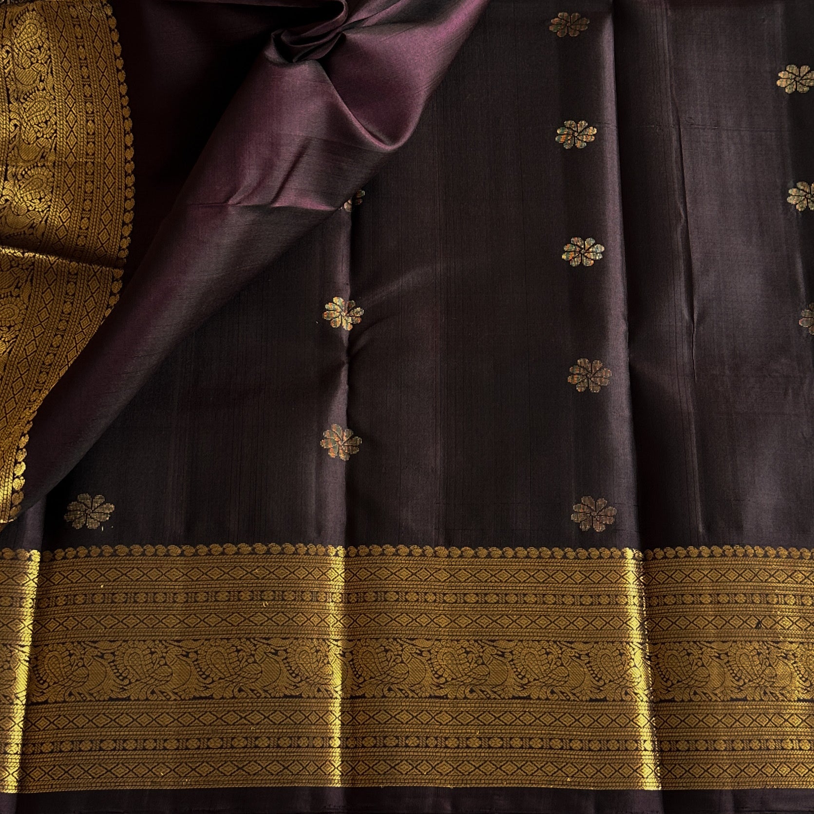 Eggplant Purple Silk Saree Antique Gold Zari Floral Border Pallu