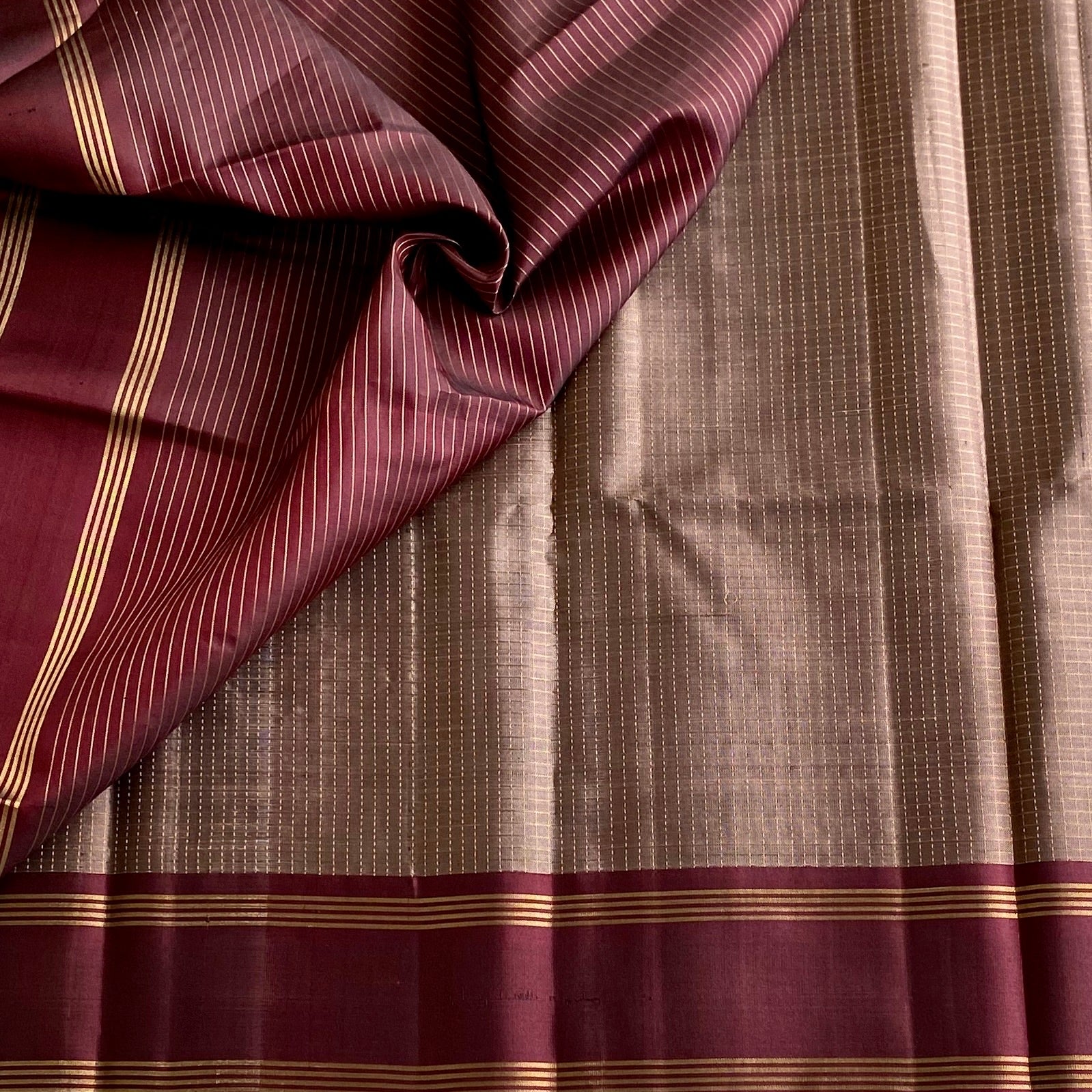 Dusty Mauve Designer Pure Silk Saree With Deep Maroon Pallu