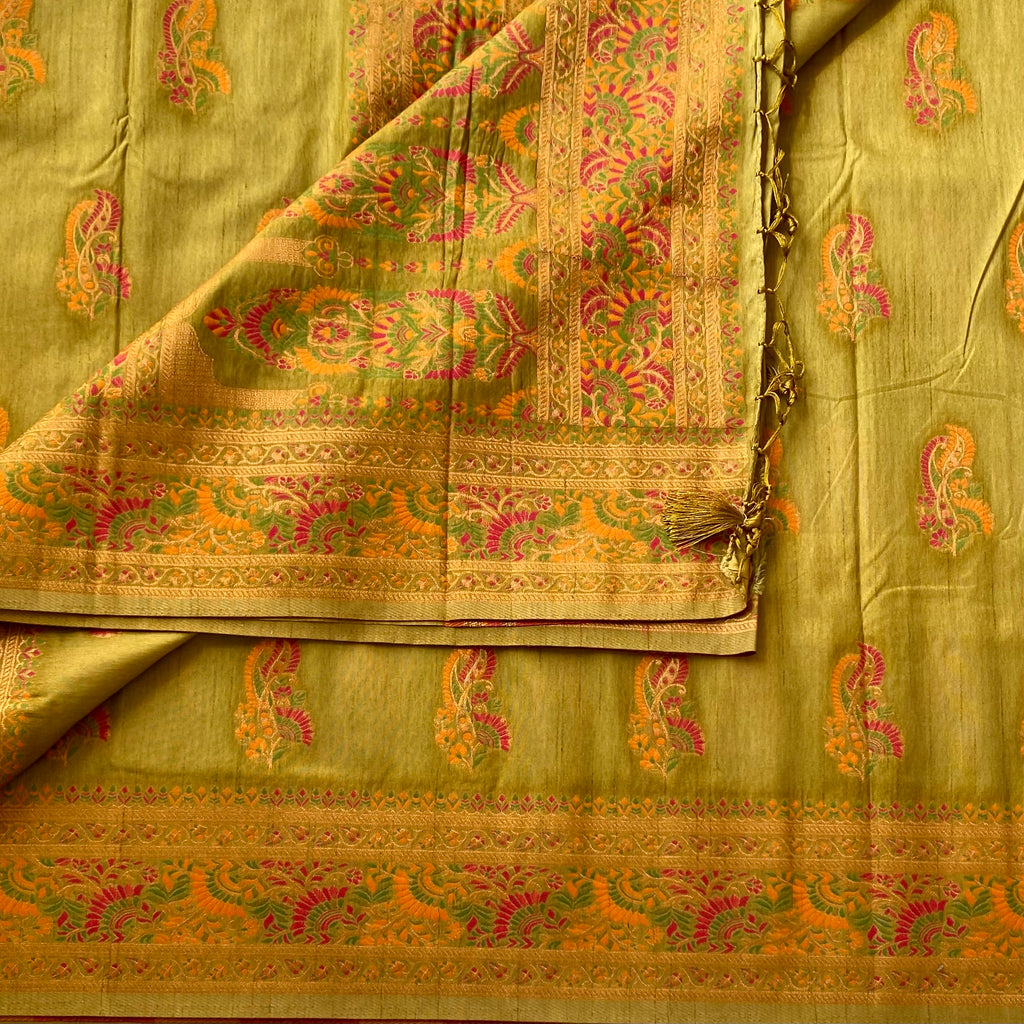 Traditional Olive Green Silk Paisley Saree Gold Zari Floral Border