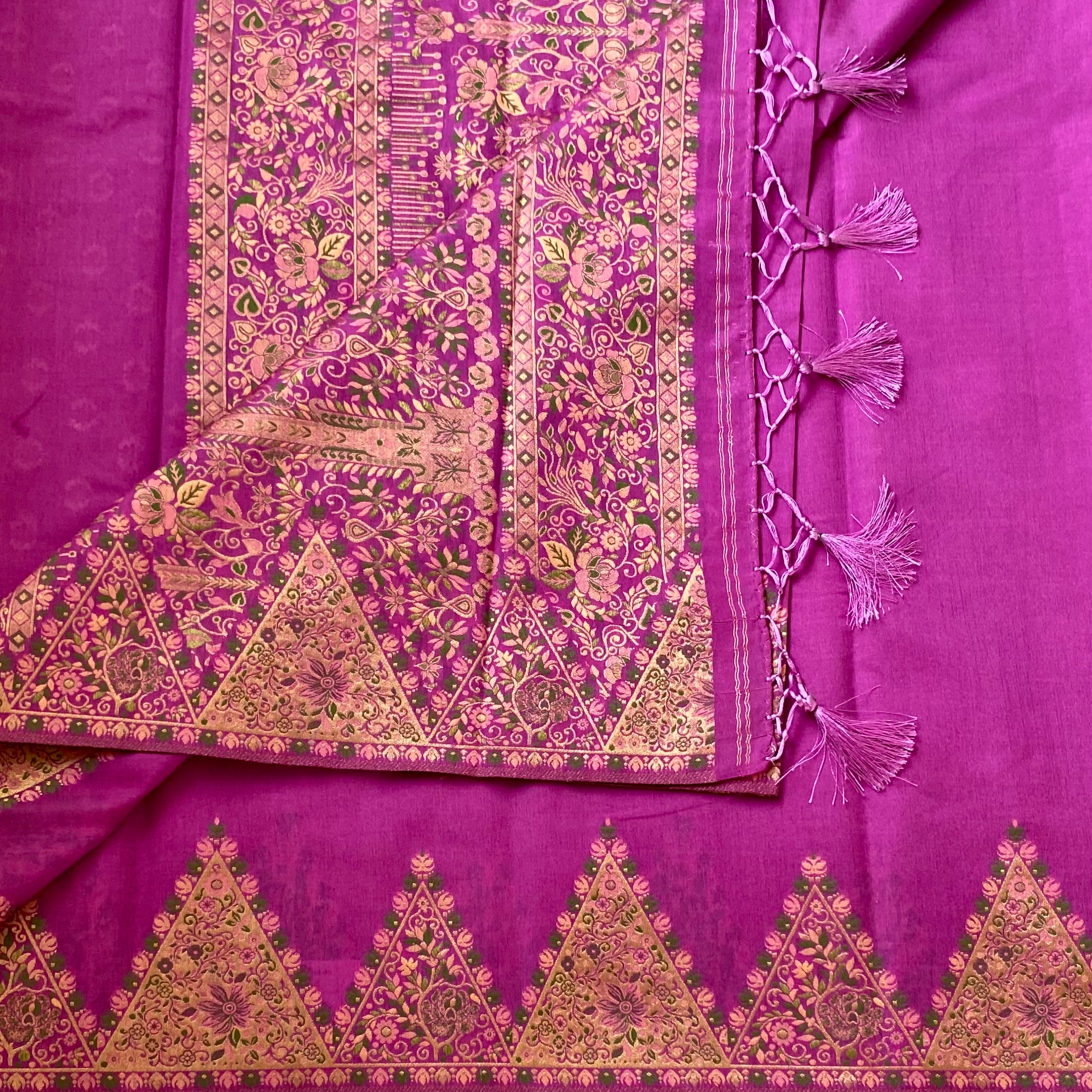 Fuchsia soft tussar with Meenakari temple borders n rich pallu