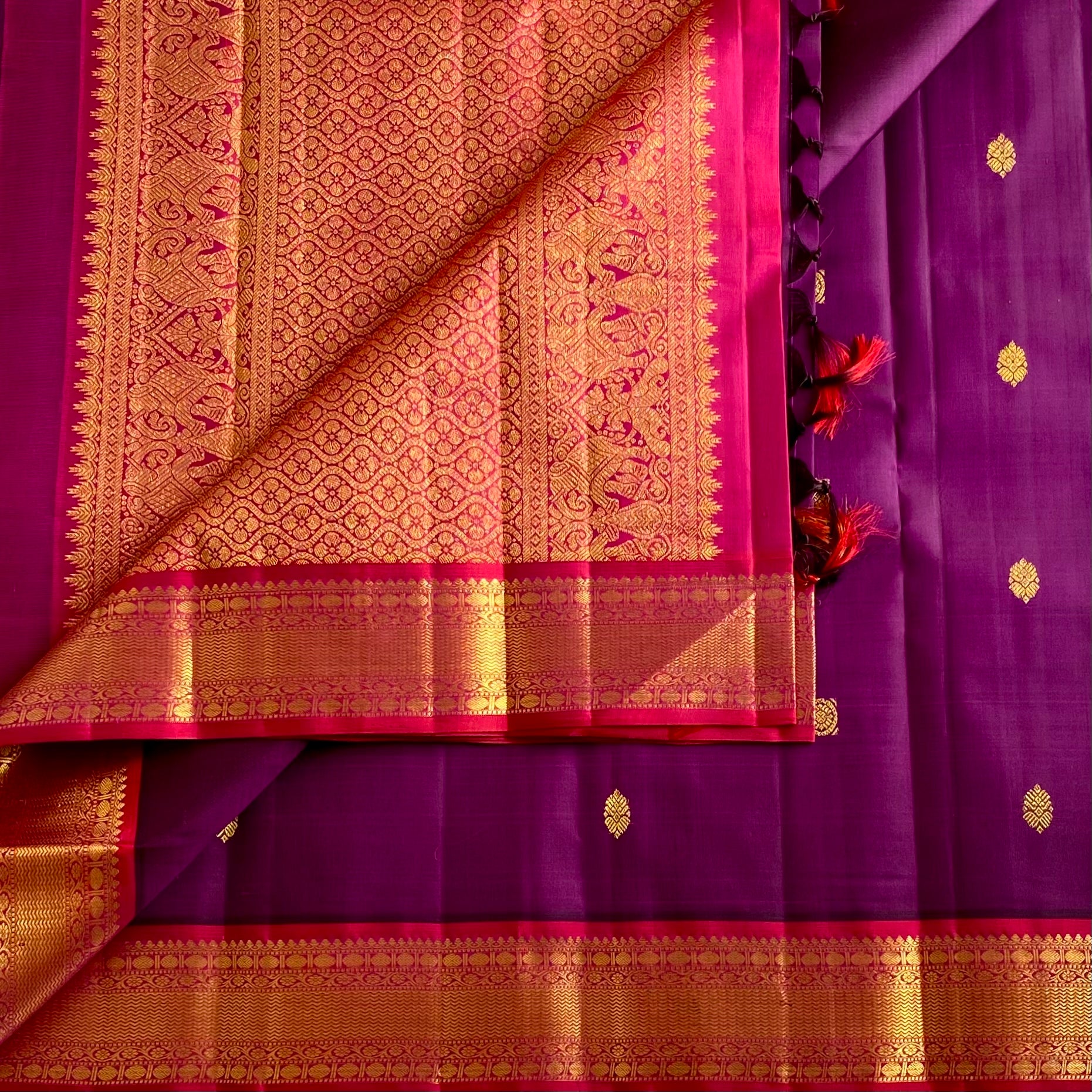 Royal Wine Purple Kanjeevaram Pure Zari Silk Saree With Rani Pink Pallu