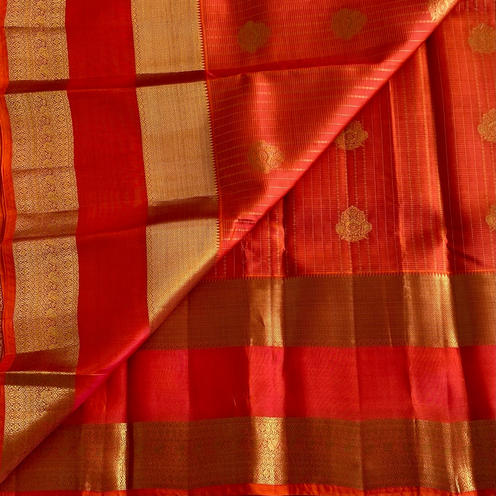 Kanakambari Orange Designer Pure Silk With Retta Pett Borders