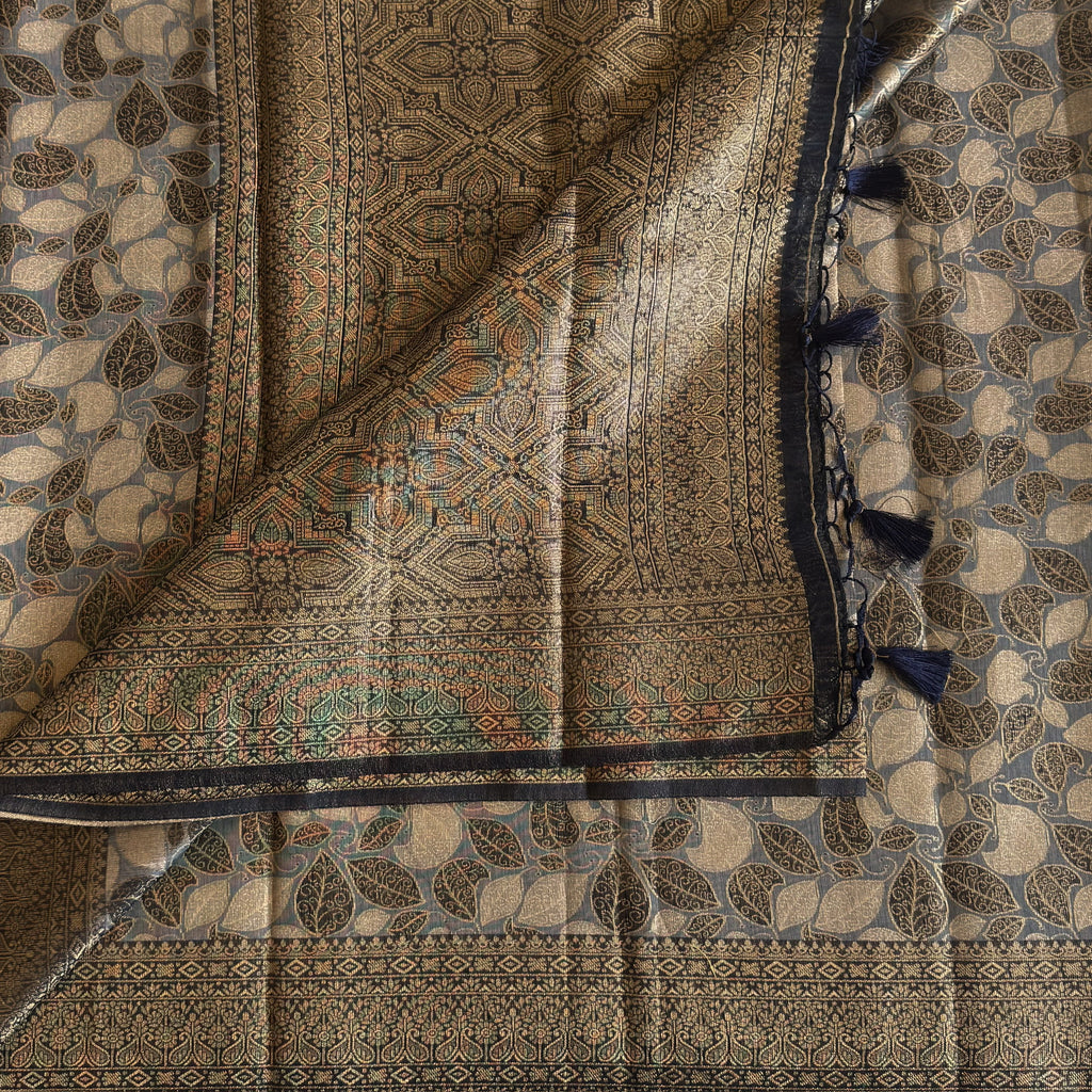 Bronze Brocade Saree With Leaf Motif And Medallion Pallu