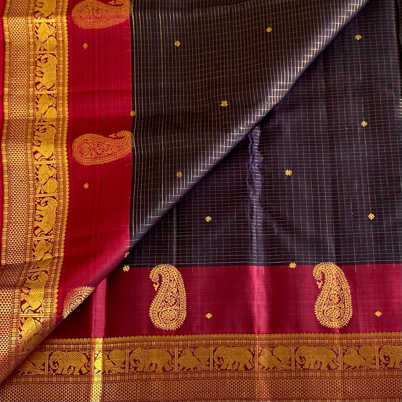 Kanjeevaram Pure Zari Silk Midnight Navy Micro Checkered With Magenta Stunner