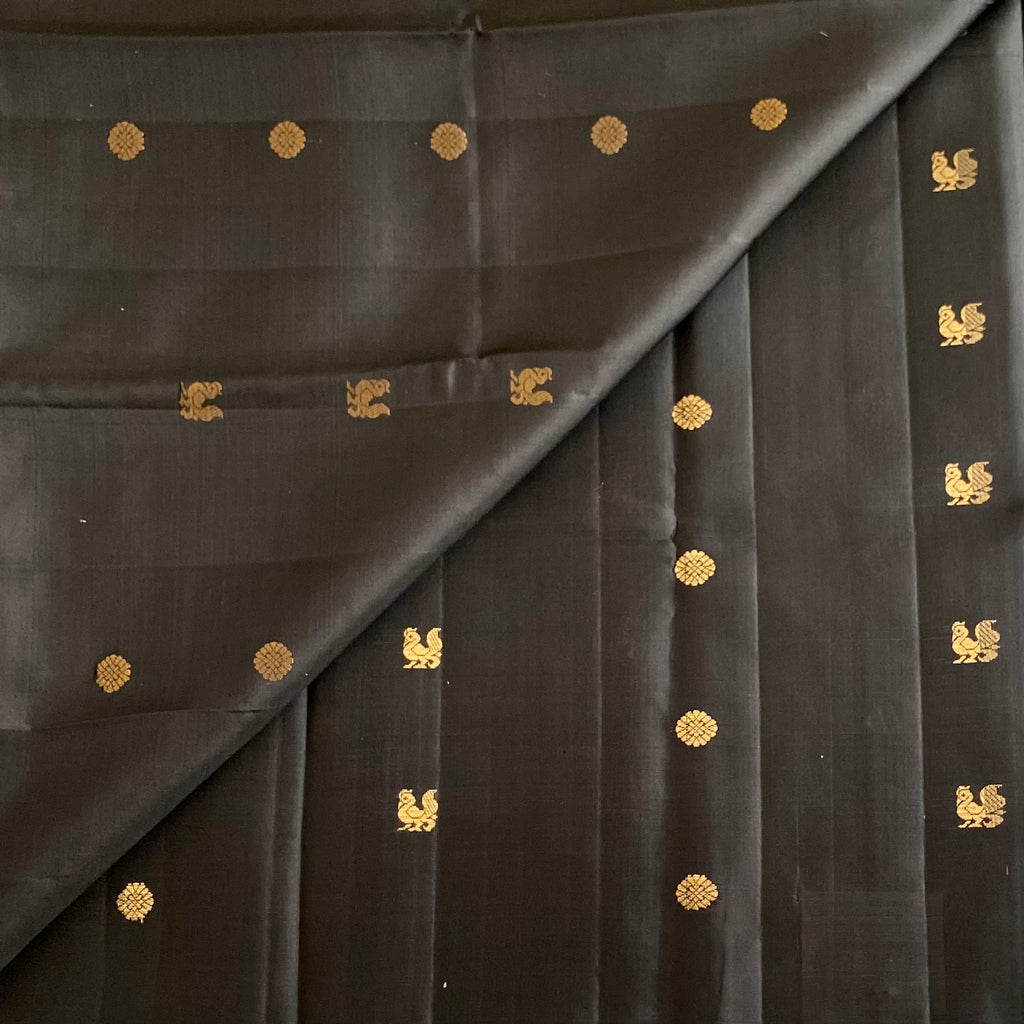 Jet Black Designer Pure Silk Saree With Blush Pink Pallu