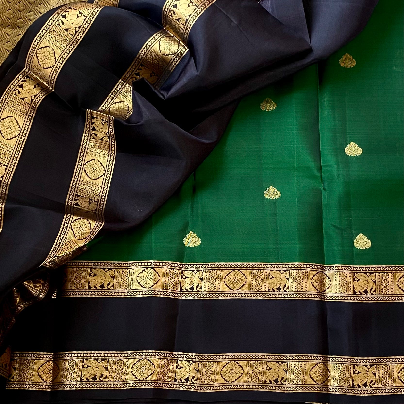 Emerald Green Silk Saree Gold Brocade Pallu Black Elephant Border