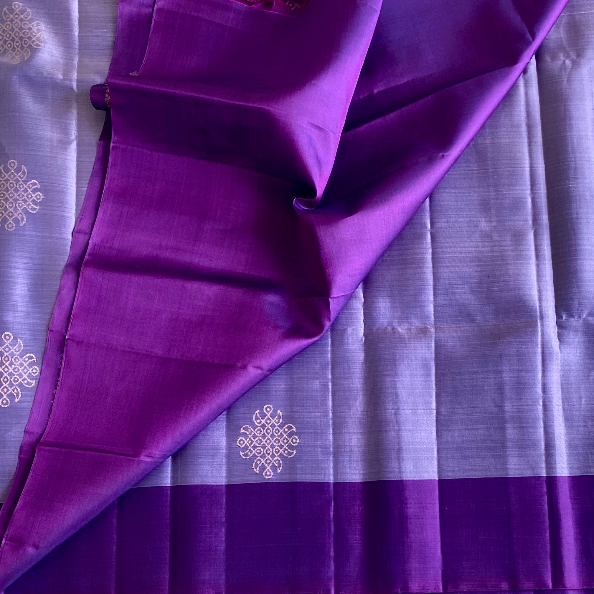 Metallic Lavender Designer Pure Silk Saree With Royal Purple Pallu