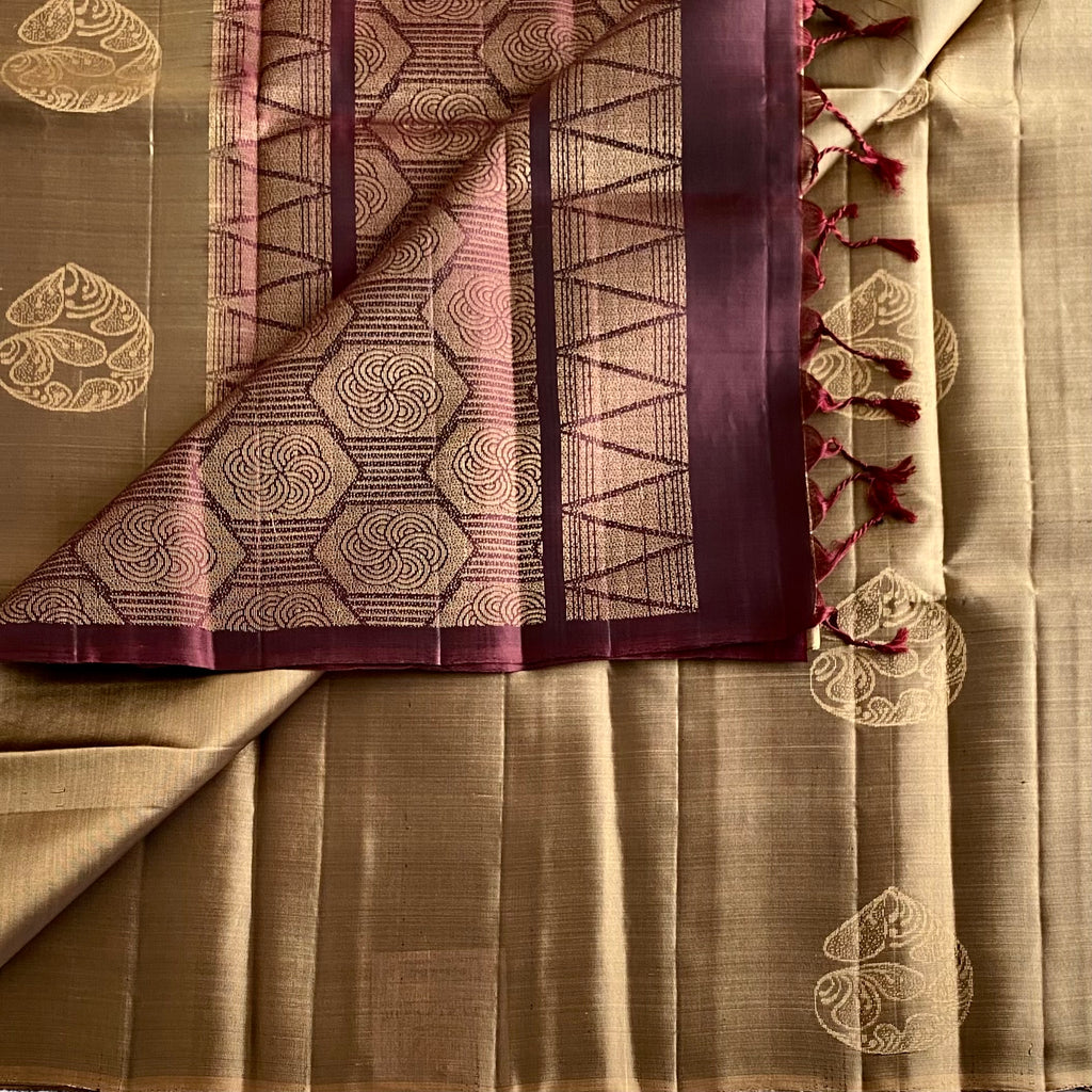 Antique Gold Designer Pure Silk Saree With Deep Maroon Pallu