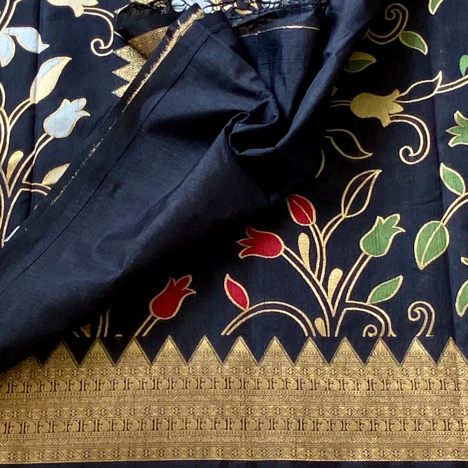 Black Silk Saree Gold Brocade Floral White Blossom Woven Border