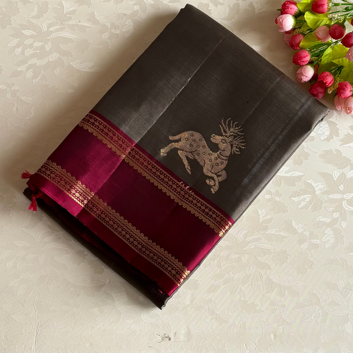 Charcoal Gray Designer Pure Silk Saree With Magenta Pallu