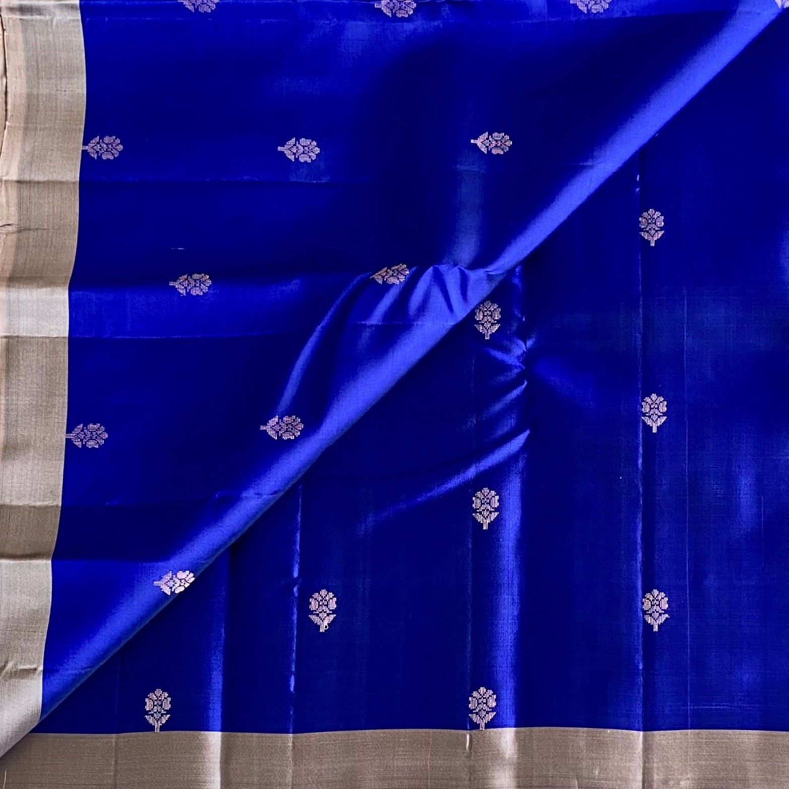Royal Blue Designer Pure Silk Saree With Antique Gold Pallu