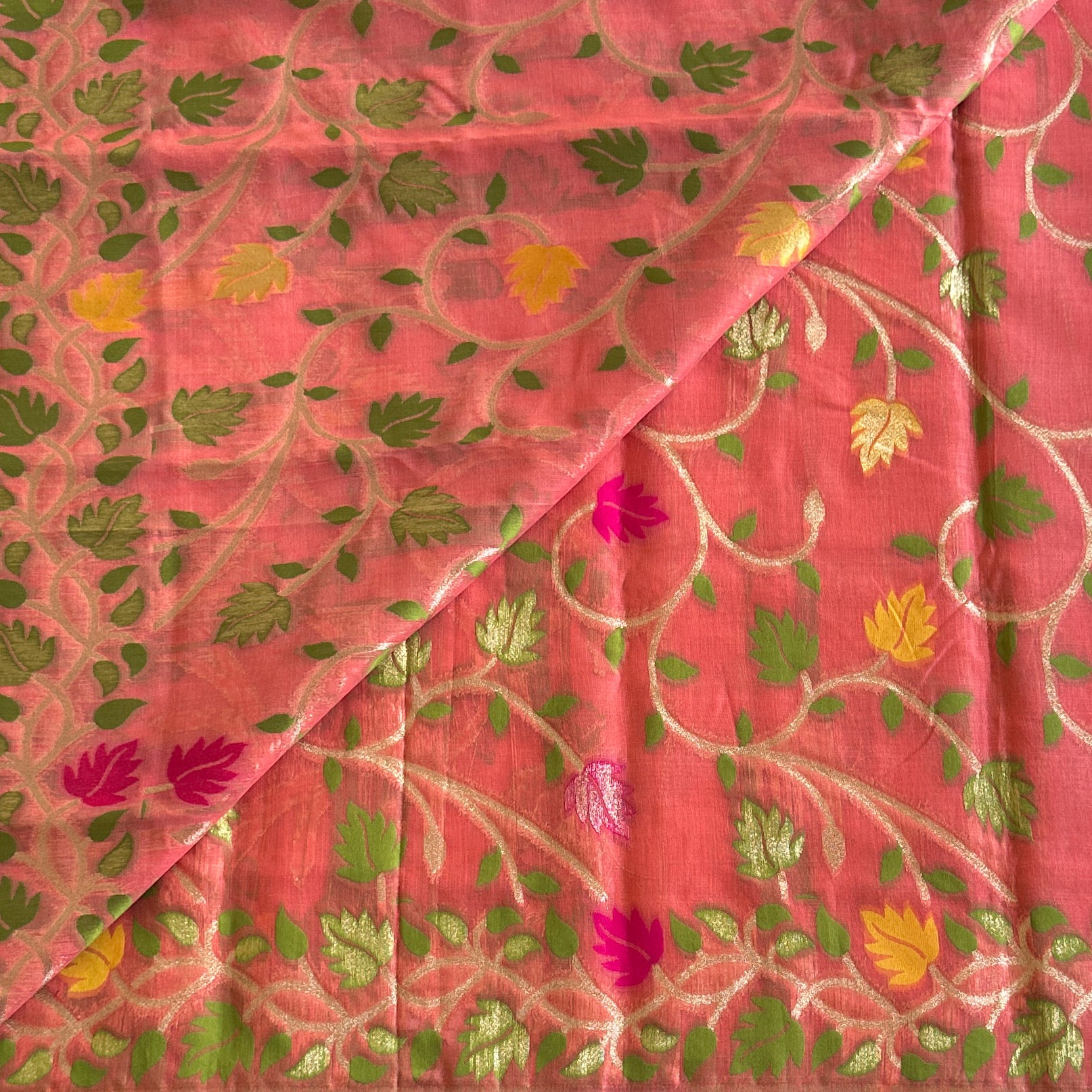 Coral Pink Floral Leaf Saree Gold Zari Tassel Pallu Elegant