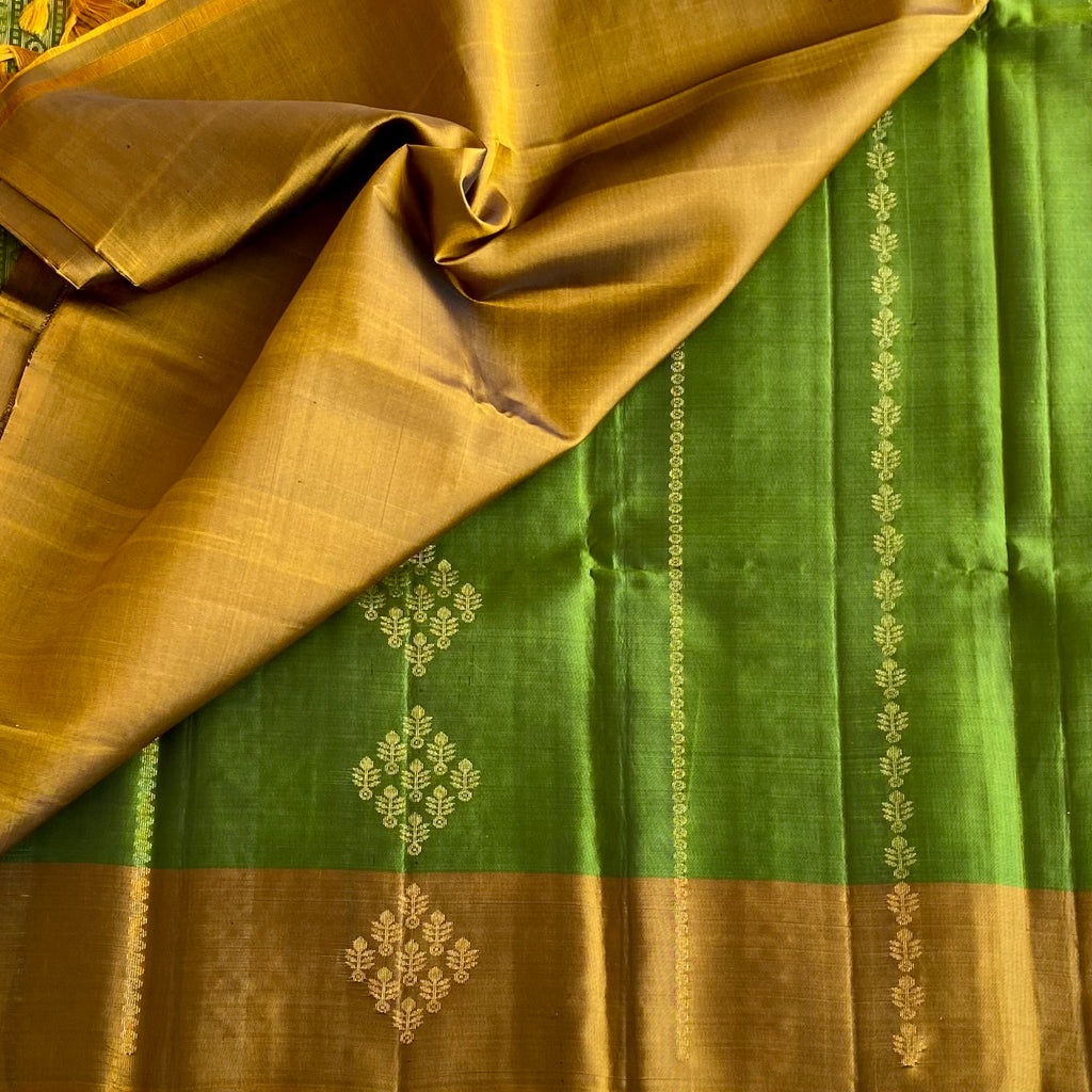 Leaf Green & Antique Mustard Gold Designer Pure Silk Saree With Woven Pallu