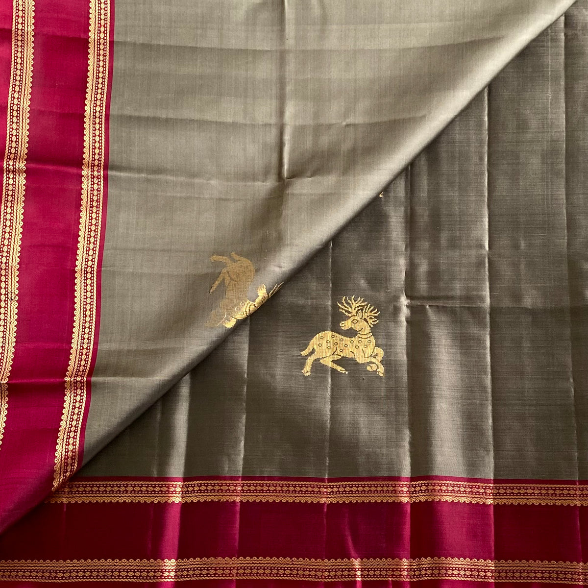 Charcoal Gray Designer Pure Silk Saree With Magenta Pallu