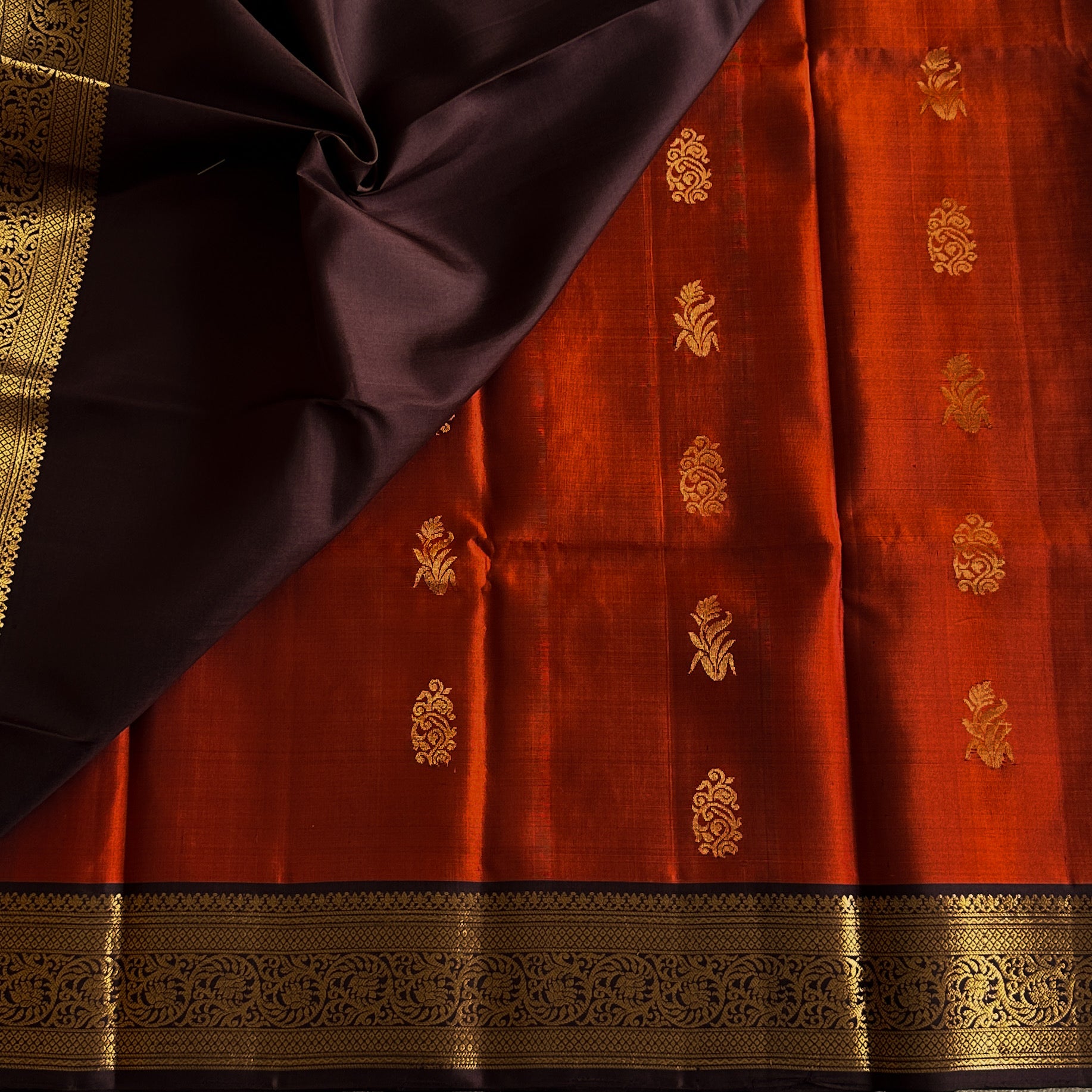 Rust Red Purple Pallu Gold Zari Brocade Saree Wide Border