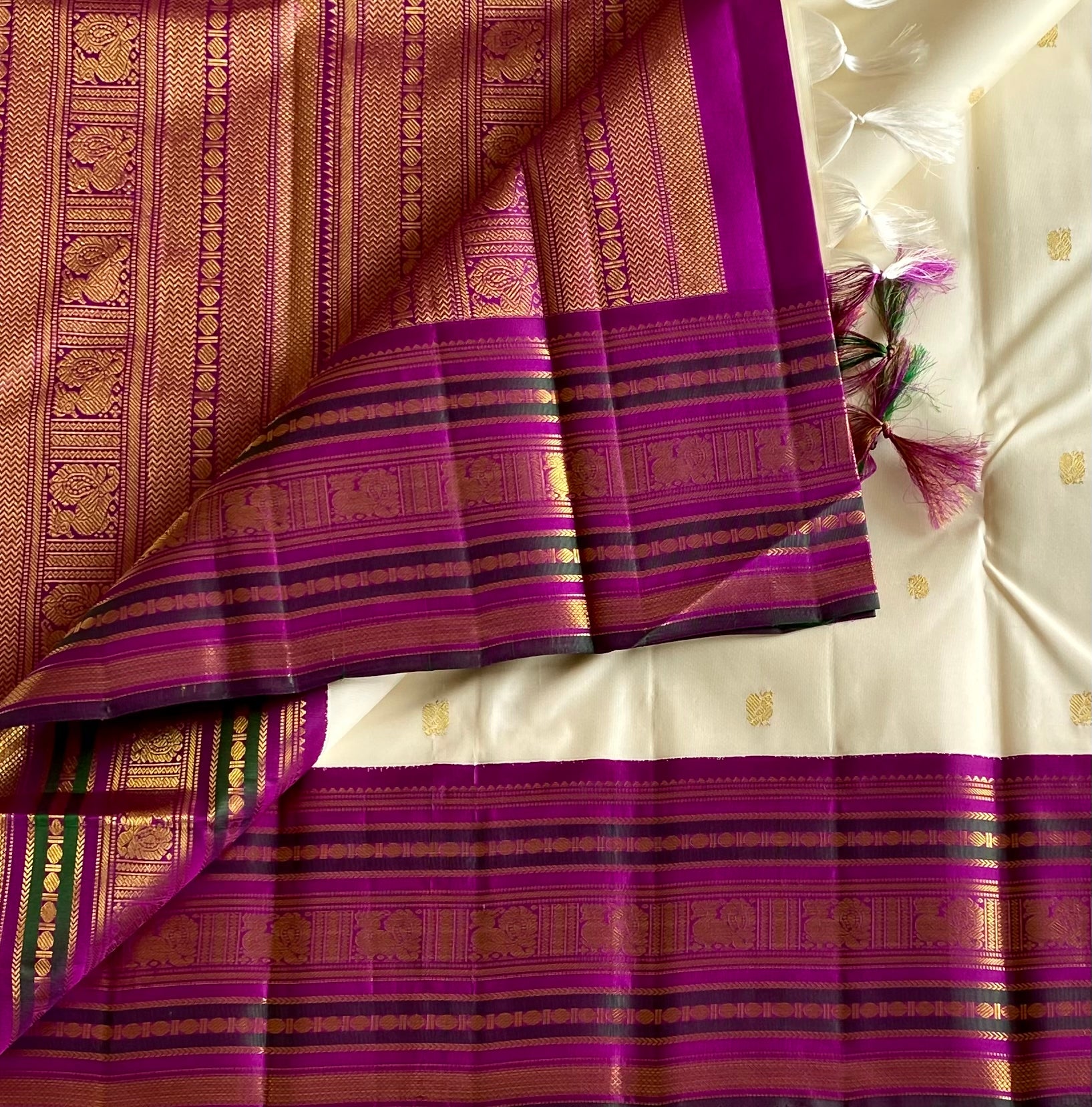 Ivory Classic Kanjeevaram Handwoven luxury With Magical Magenta Pure Zari beauty