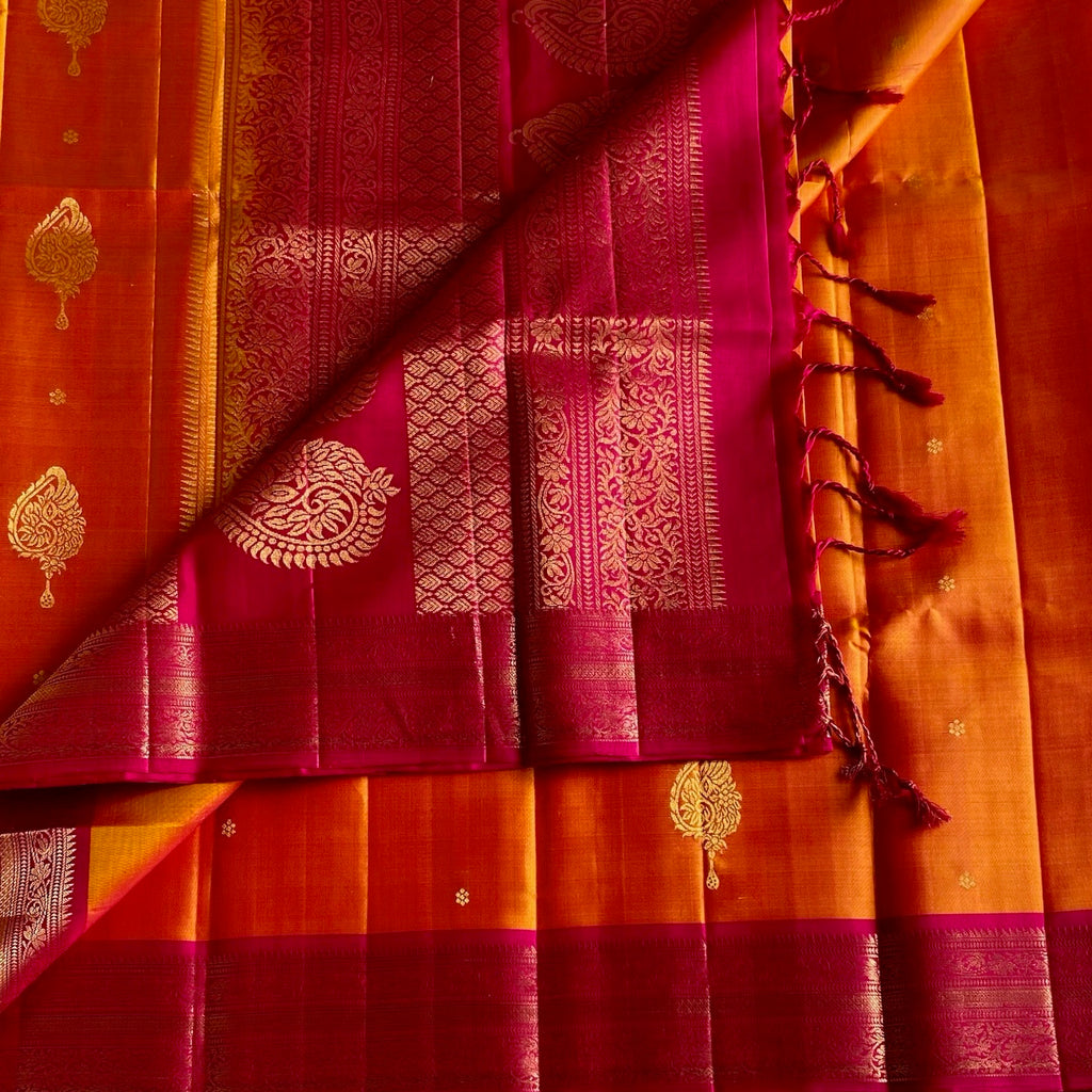 Tangerine Orange Designer Pure Silk Saree With Rani Pink Pallu