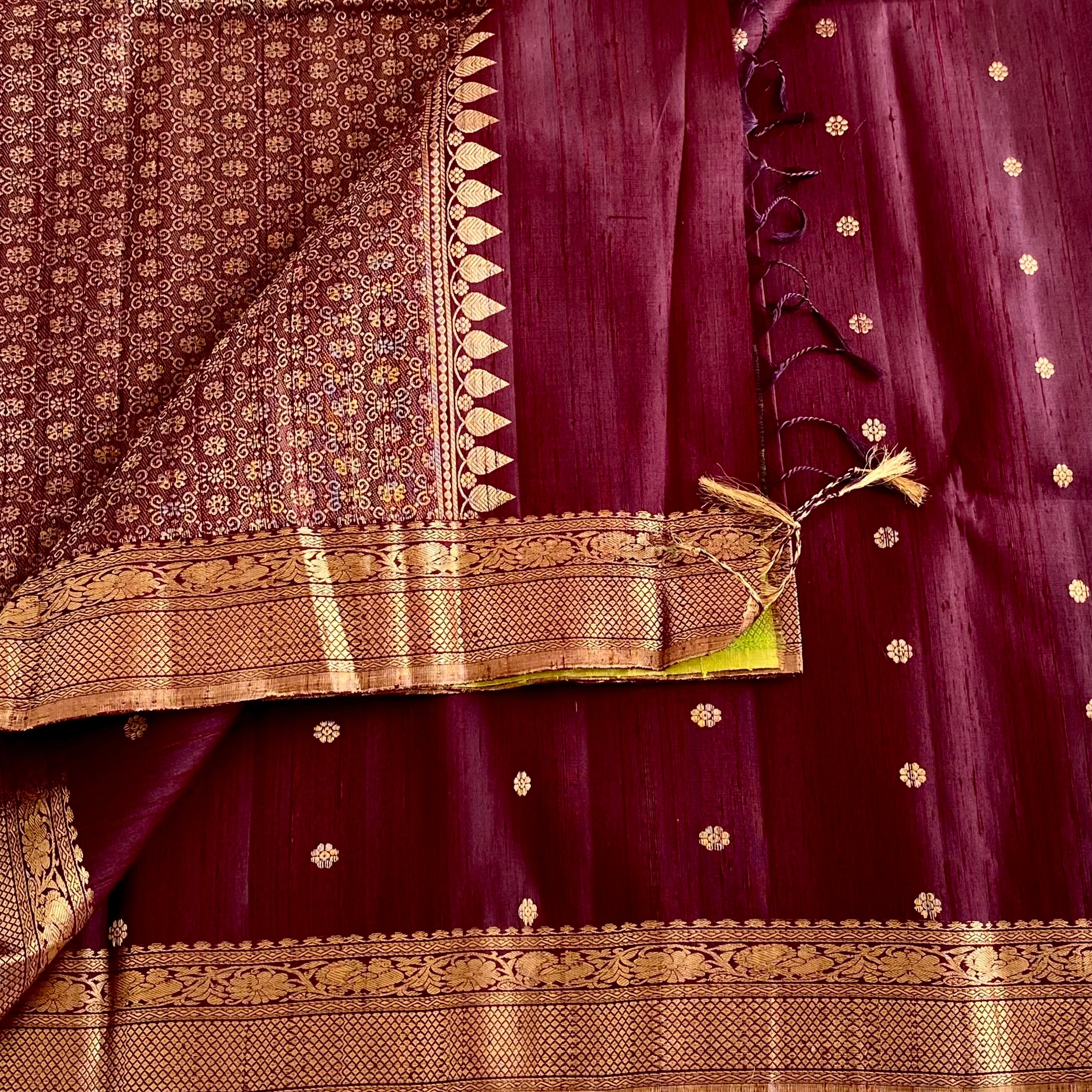 Deep Chocolate Designer Pure Raw Silk Saree With Antique Gold Zari Border & Green Blouse