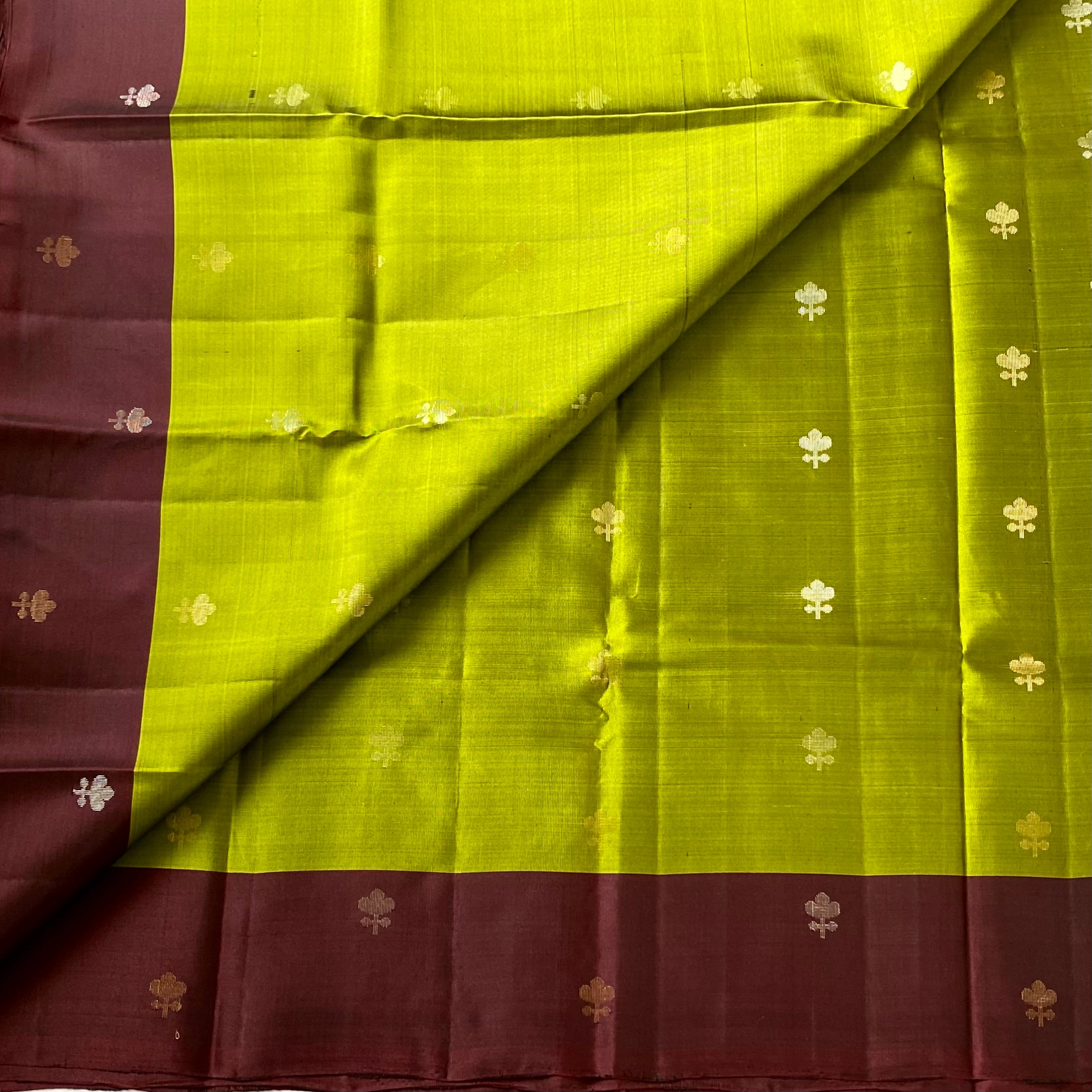 Chartreuse Green Silk Saree With Deep Burgundy Pallu And Zari