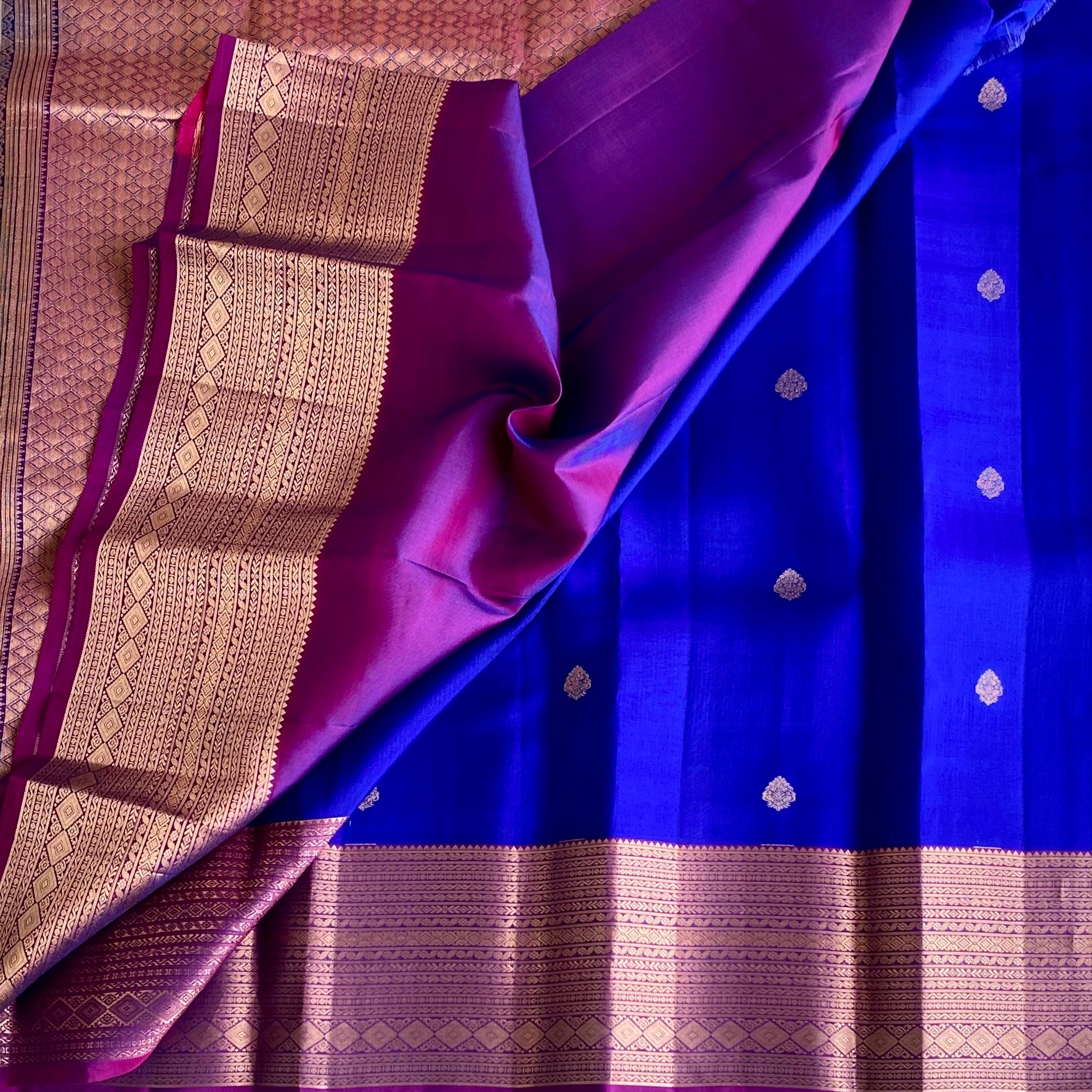 Royal Blue Designer Pure Silk Saree With Magenta Pallu Gold Zari Border
