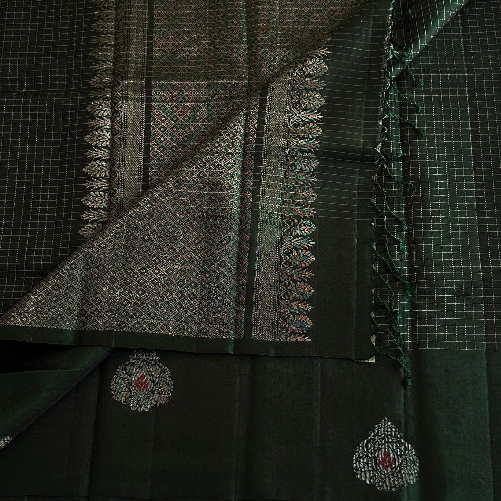 Deep Emerald Silk Saree Silver Zari Paisley Butta Checked Pallu