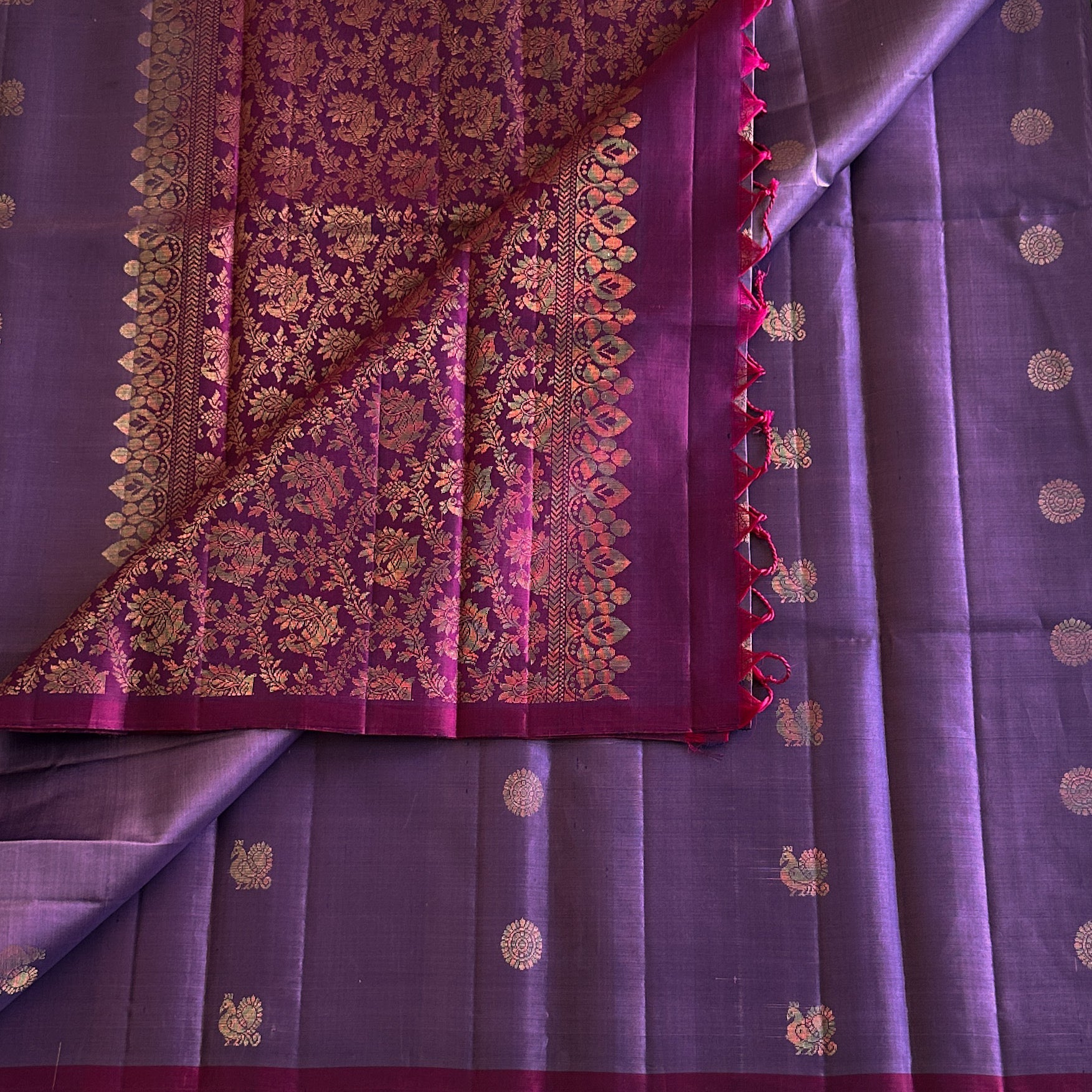Orchid Purple Magenta Pallu Silk Saree Gold Brocade Tassel Fringe