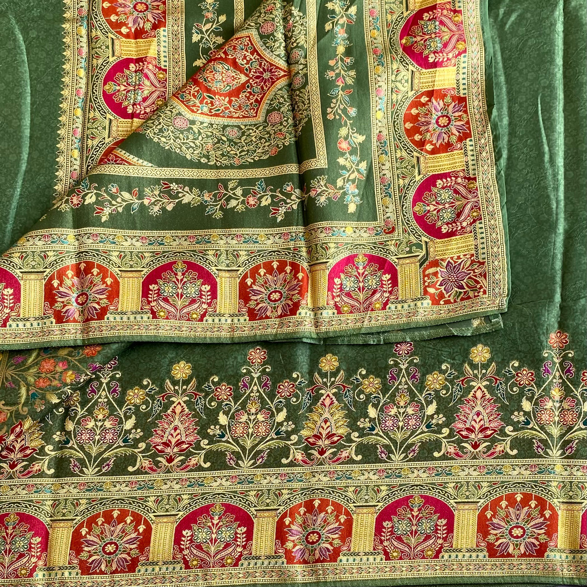 Metallic Sage Green Soft Crepe Silk Saree With Magenta Floral Pallu