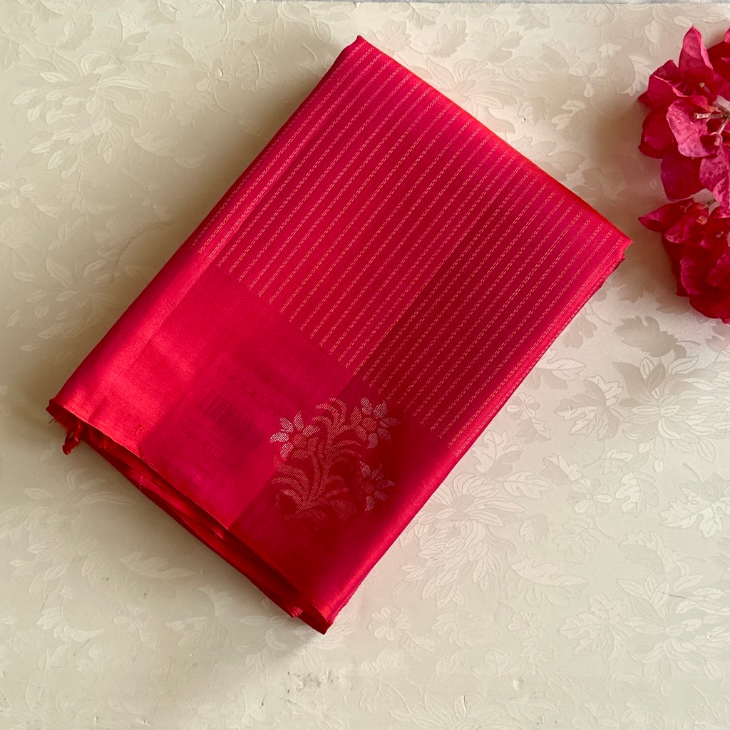 Fuchsia Pink Saree With Gold Woven Floral Pallu Tassel Fringe