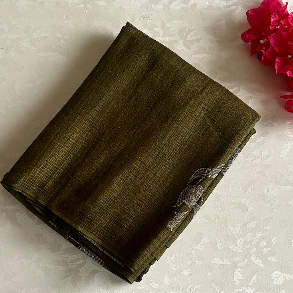 Olive Green Soft Tussar Cotton Saree With Metallic Gold Pallu