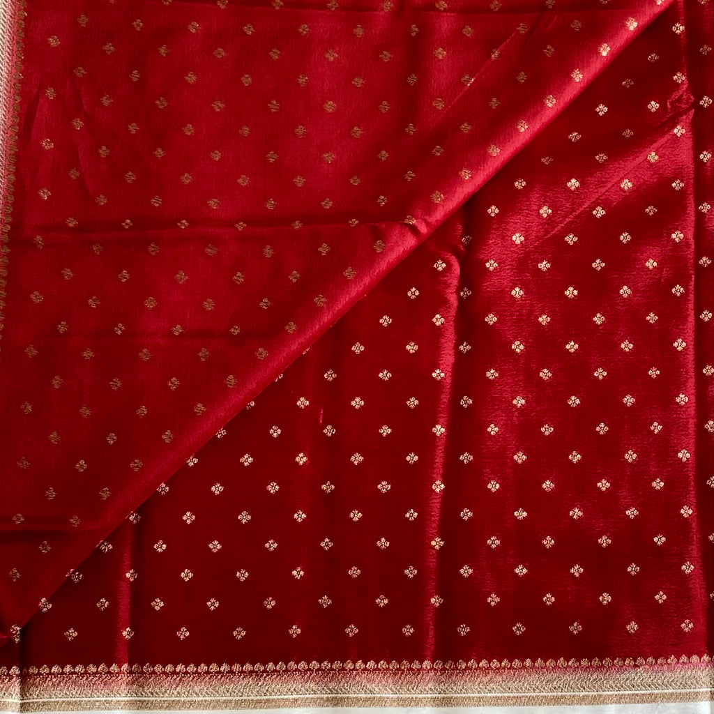 Deep Crimson Banarasi Soft Crepe Silk With Antique Ivory Pallu
